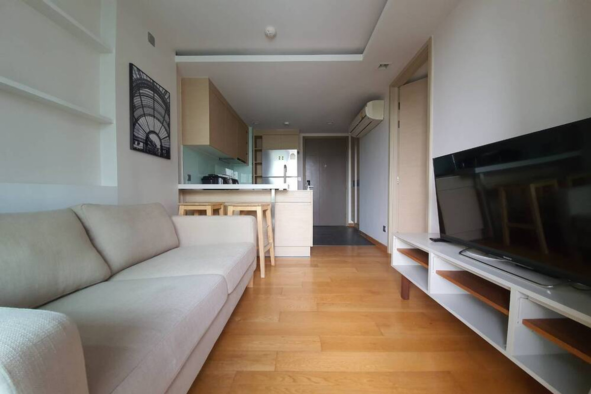 For SaleCondoSukhumvit, Asoke, Thonglor : 🔥 For Sale - Rent !! Rare item !! 🔥 Code C20230210955..........Via Botani, 1 bedroom, 1 bathroom, furnished, ready to move in, Special Deal!!📣📣