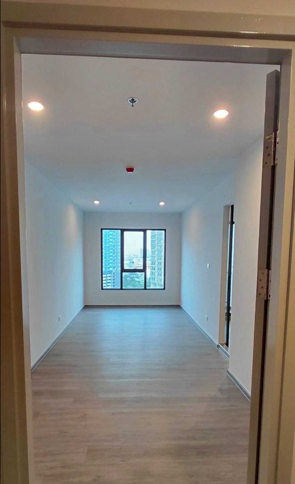 ให้เช่าคอนโดท่าพระ ตลาดพลู วุฒากาศ : @condocurator📍ให้เช่า Regent Home Wutthakat ห้องเปล่า ราคาพิเศษสุด‼️[PM4394]