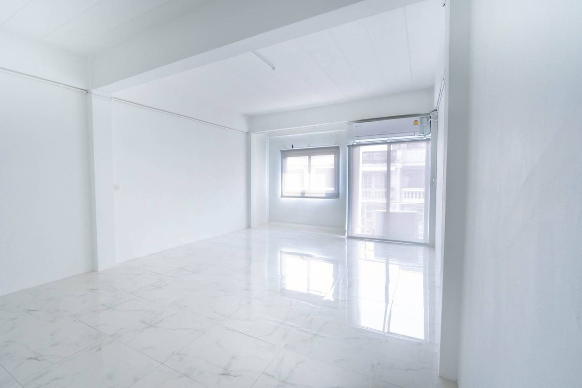 ขายอาคารพาณิชย์นนทบุรี บางใหญ่ บางบัวทอง : 🔥 ออฟฟิศ สำนักงาน 🔥 อาคารพาณิชย์ ตลาดบางใหญ่ / 4 ชั้น (ขาย), Commercial Building Bangyai Market / 4 Storey (FOR SALE) AOM014