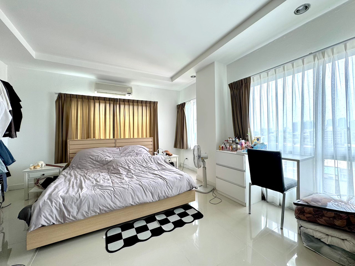 ให้เช่าคอนโดลาดพร้าว เซ็นทรัลลาดพร้าว : ให้เช่า ห้องกว้างมาก🌟  ใกล้ MRT ลาดพร้าว📍C Place Ladprao 18