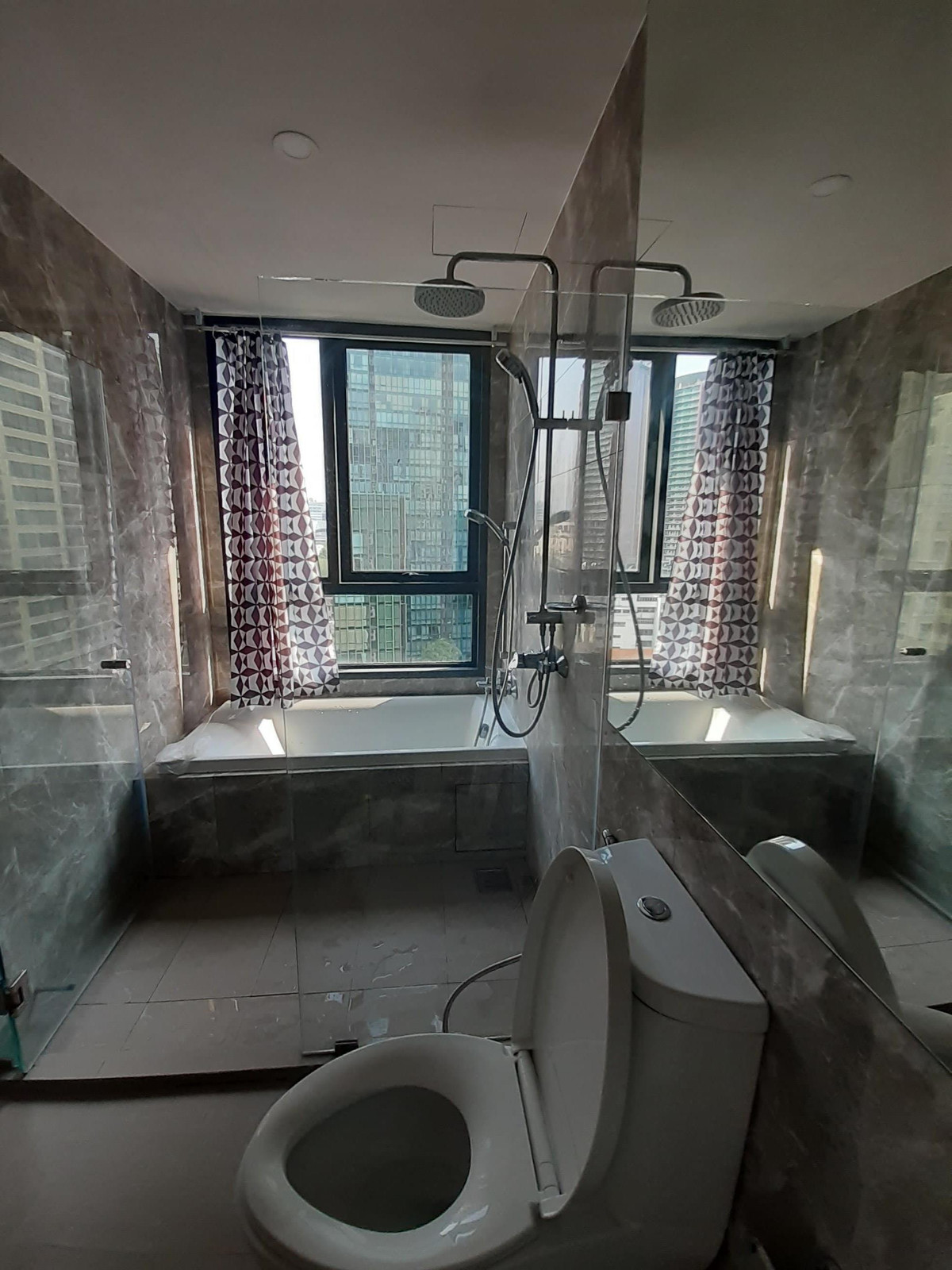 ขายคอนโดราชเทวี พญาไท : Ideo Q Siam Ratchathewi【𝐒𝐄𝐋𝐋 & 𝐑𝐄𝐍𝐓】🔥ห้องที่สะท้อนสไตล์โมเดิร์นในทุกการออกแบบ พร้อมตกแต่งอย่างพิถีพิถันในโทนสุดคูล🔥 ติดต่อไลน์ไอดี: @hacondo