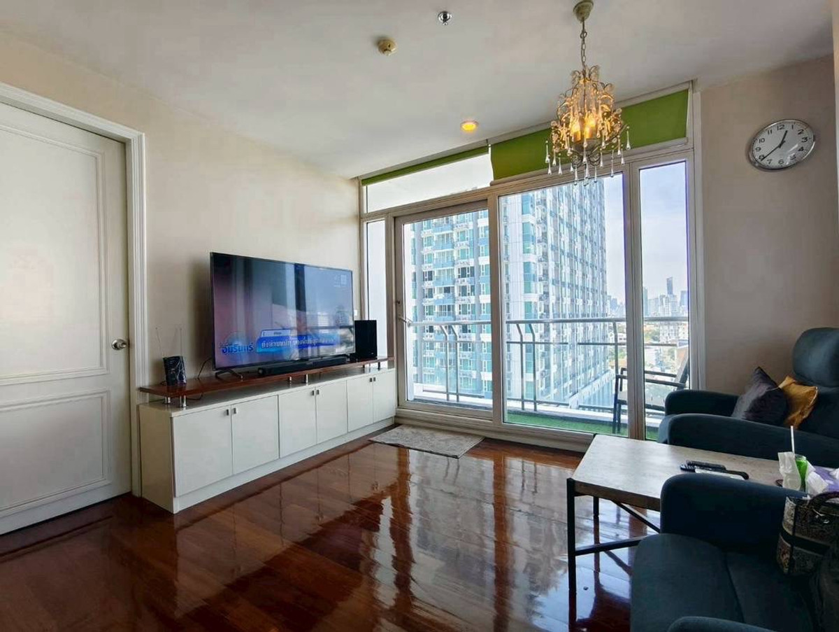 ขายคอนโดสุขุมวิท อโศก ทองหล่อ : ขายคอนโด The Height ทองหล่อ (เดอะไฮท์ ทองหล่อ) 2 ห้องนอน 2 ห้องน้ำ ชั้น 10 พร้อมเฟอร์นิเจอร์และเครื่องใช้ไฟฟ้า