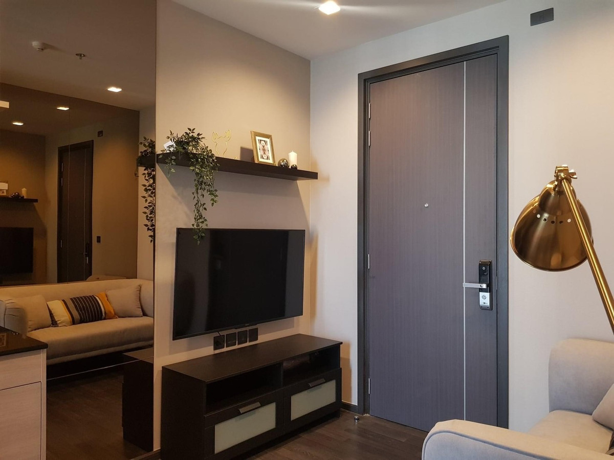 ให้เช่าคอนโดพระราม 9 เพชรบุรีตัดใหม่ RCA : Condo for Rent: The Line Asoke-Ratchada Near MRT Phra Ram 9