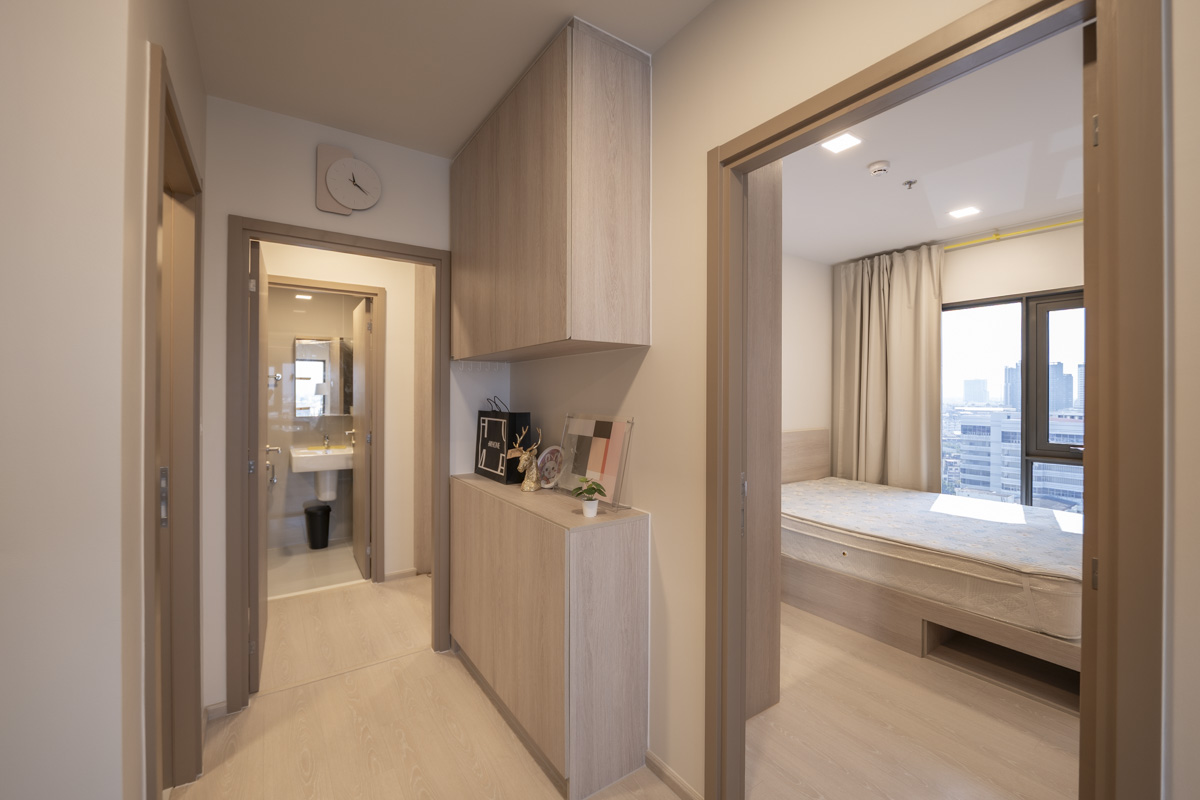 For SaleCondoWongwianyai, Charoennakor : 🔥Urgent Sale!🔥 Flo by Sansiri condo near BTS Khlong San station. Fully furnished and ready to move in.