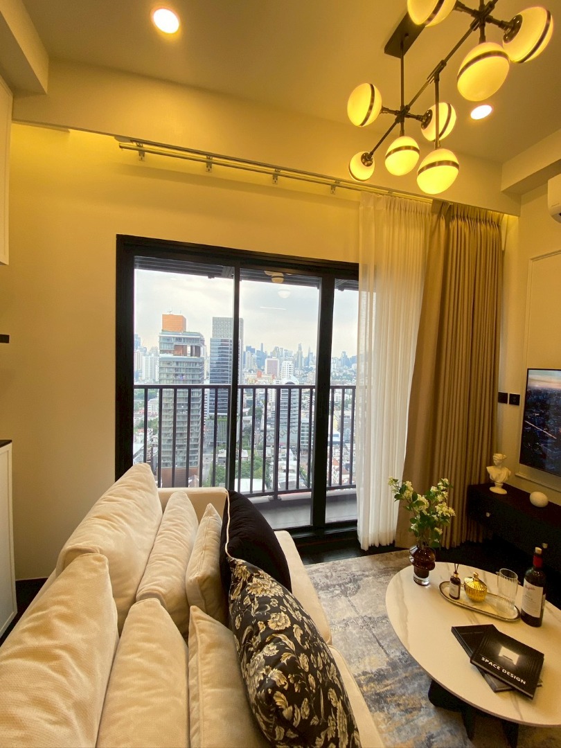 ให้เช่าคอนโดสุขุมวิท อโศก ทองหล่อ : 🔥เช่าด่วน🔥พาร์ค ออริจิ้น ทองหล่อ ใกล้สถานีรถไฟฟ้า BTS ทองหล่อ เฟอร์นิเจอร์ครบ พร้อมเข้าอยู่