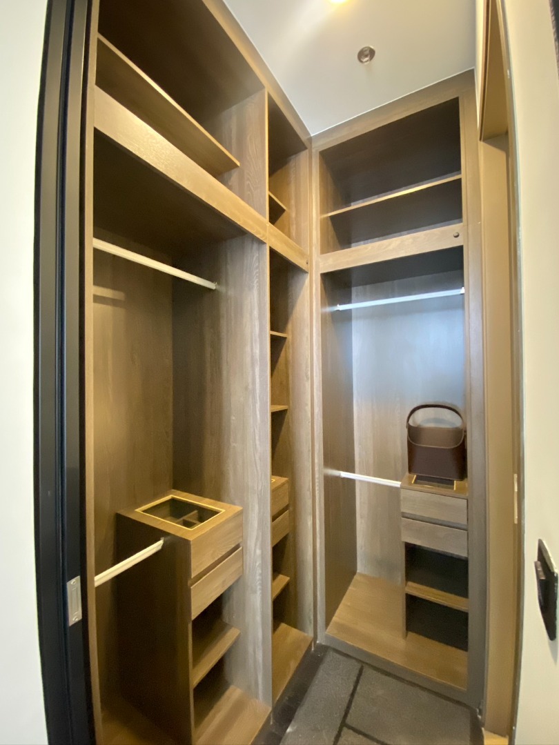 ให้เช่าคอนโดสุขุมวิท อโศก ทองหล่อ : 🔥เช่าด่วน🔥พาร์ค ออริจิ้น ทองหล่อ ใกล้สถานีรถไฟฟ้า BTS ทองหล่อ เฟอร์นิเจอร์ครบ พร้อมเข้าอยู่