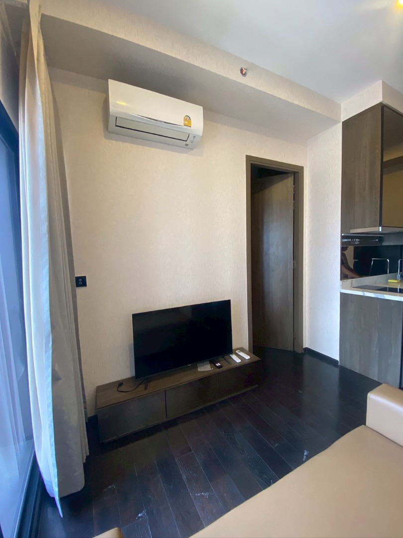 For RentCondoSukhumvit, Asoke, Thonglor : 🔥Rent Now🔥 Park Origin Thonglor, near BTS Thonglor Station. Fully furnished and ready to move in.