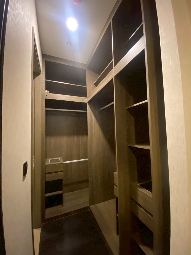 For RentCondoSukhumvit, Asoke, Thonglor : 🔥Rent Now🔥 Park Origin Thonglor, near BTS Thonglor Station. Fully furnished and ready to move in.