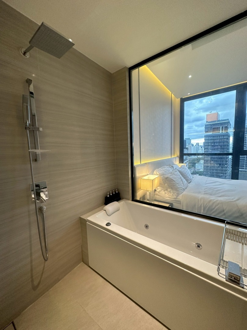 For RentCondoSukhumvit, Asoke, Thonglor : 🔥Rent Now🔥 Park Origin Thonglor, near BTS Thonglor Station. Fully furnished and ready to move in.