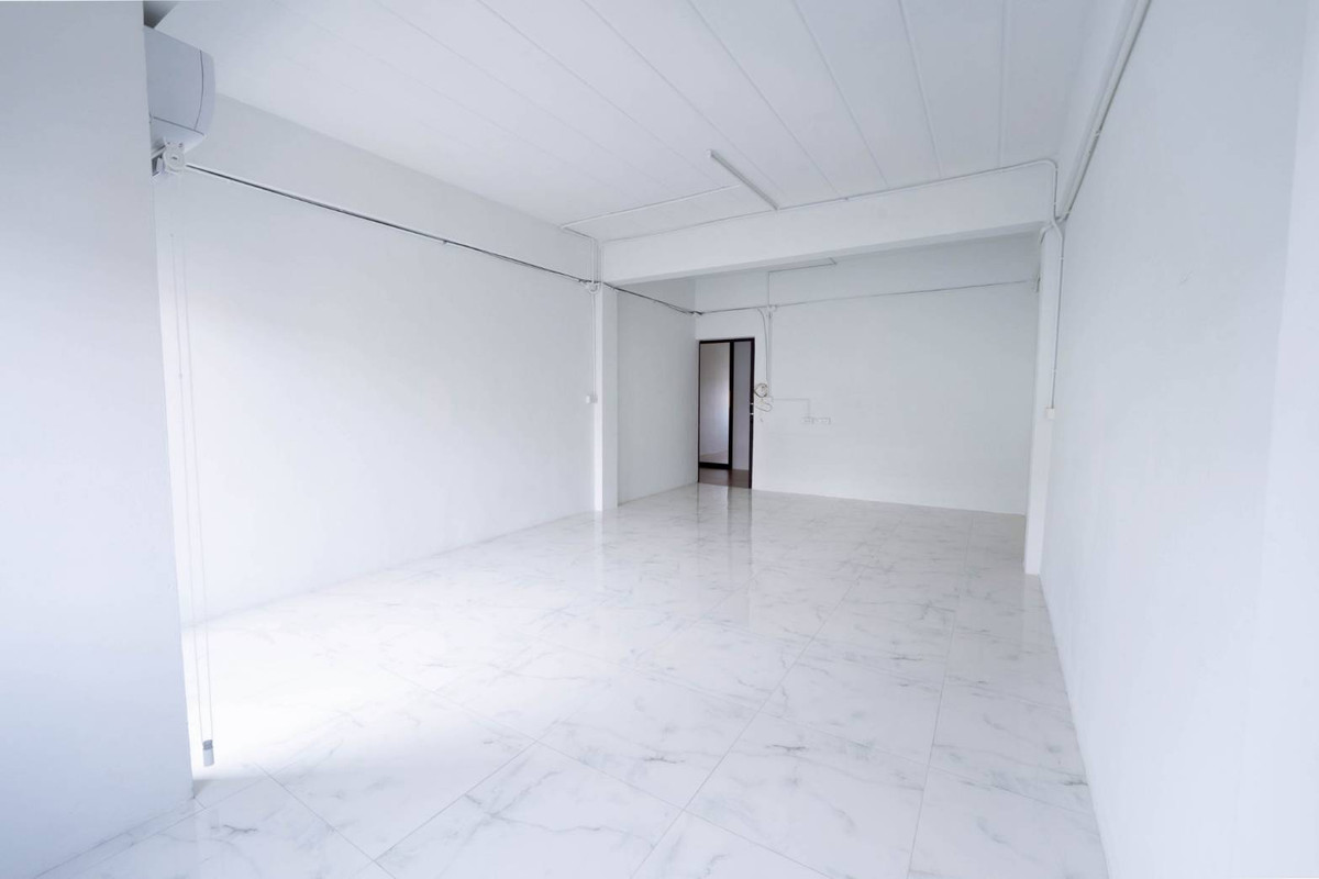 ขายอาคารพาณิชย์นนทบุรี บางใหญ่ บางบัวทอง : 🔥 ออฟฟิศ สำนักงาน 🔥 อาคารพาณิชย์ ตลาดบางใหญ่ / 4 ชั้น (ขาย), Commercial Building Bangyai Market / 4 Storey (FOR SALE) AOM014