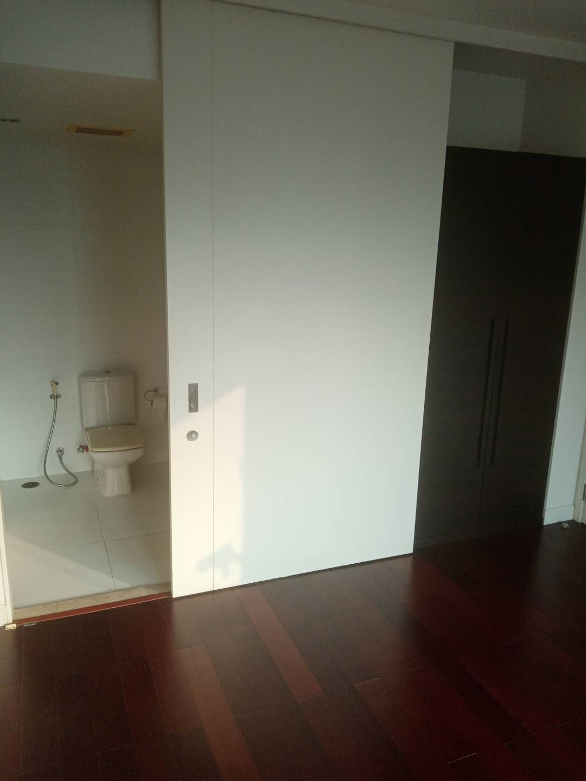 For SaleCondoWitthayu, Chidlom, Langsuan, Ploenchit : Manhattan Chidlom 58 sq.m. Eng 中 日 Please add LINE ID @806qphgn o8415o5483