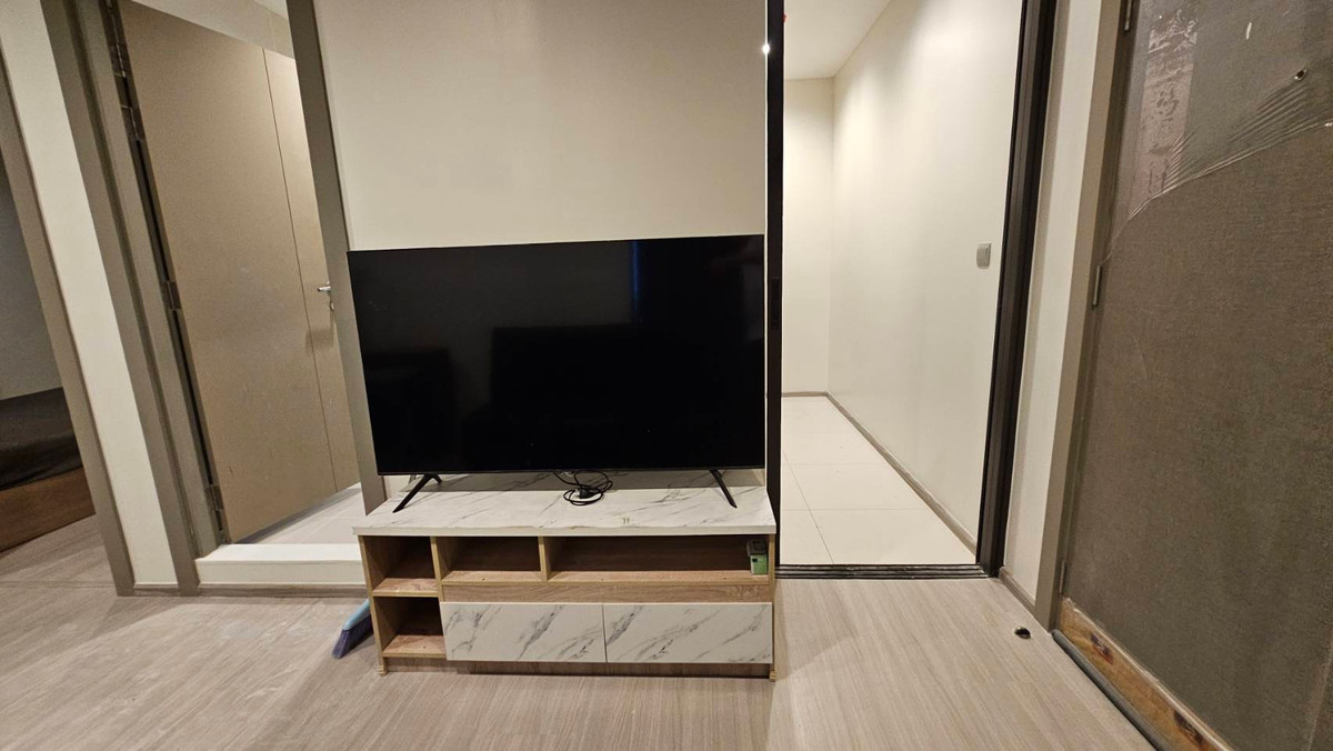 ขายคอนโดพระราม 9 เพชรบุรีตัดใหม่ RCA : คอนโด ไลฟ์ อโศก พระราม 9  40 ตรม 