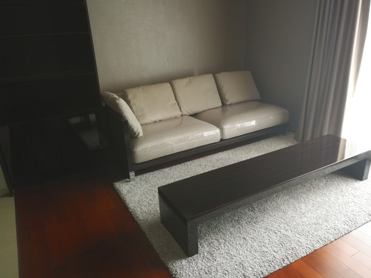 ขายคอนโดสุขุมวิท อโศก ทองหล่อ : P-19310 ต้องการขาย คอนโด ดิ แอดเดรส สุขุมวิท 61 แขวงคลองตันเหนือ เขตวัฒนา กรุงเทพมหานคร พร้อมสัญญาเช่า Line Id: @easythaihome 085-592-2897