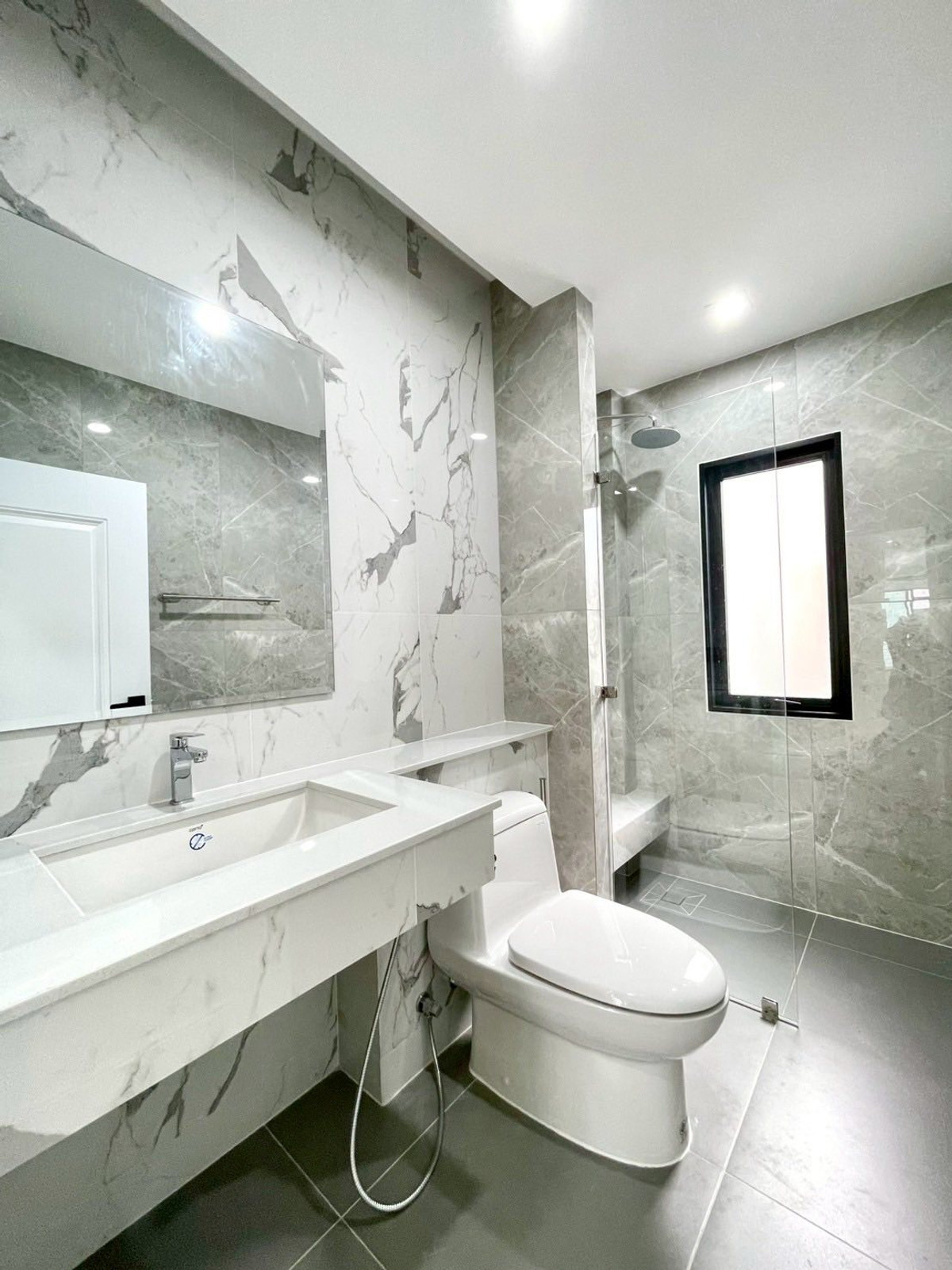 For SaleHouseMahachai Samut Sakhon : Nusasiri Rama 2 / 4 Bedrooms (For Sale), Nusasiri Rama II / 4 Bedrooms (FOR SALE) AOM018