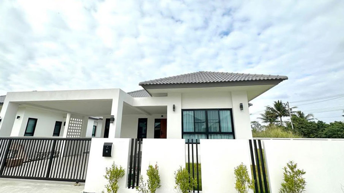 ให้เช่าบ้านเชียงใหม่ : บ้านให้เช่าเดือนละ 25,000 บาท ใกล้โรงเรียนนานาชาติเกรซ No.14H1022