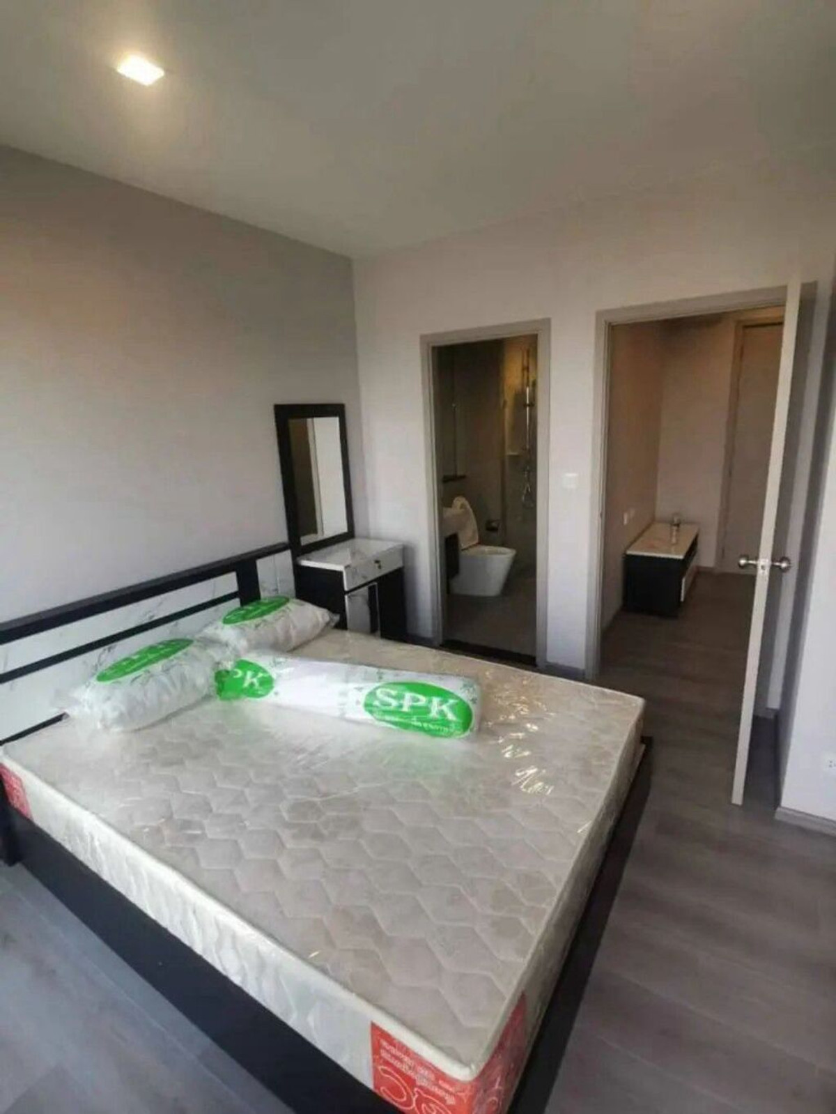 ให้เช่าคอนโดรัตนาธิเบศร์ สนามบินน้ำ พระนั่งเกล้า : ให้เช่า เดอะ โพลิแทน อควา เลขที่ 36/1740 (วิวริมแม่น้ำเจ้าพระยา)