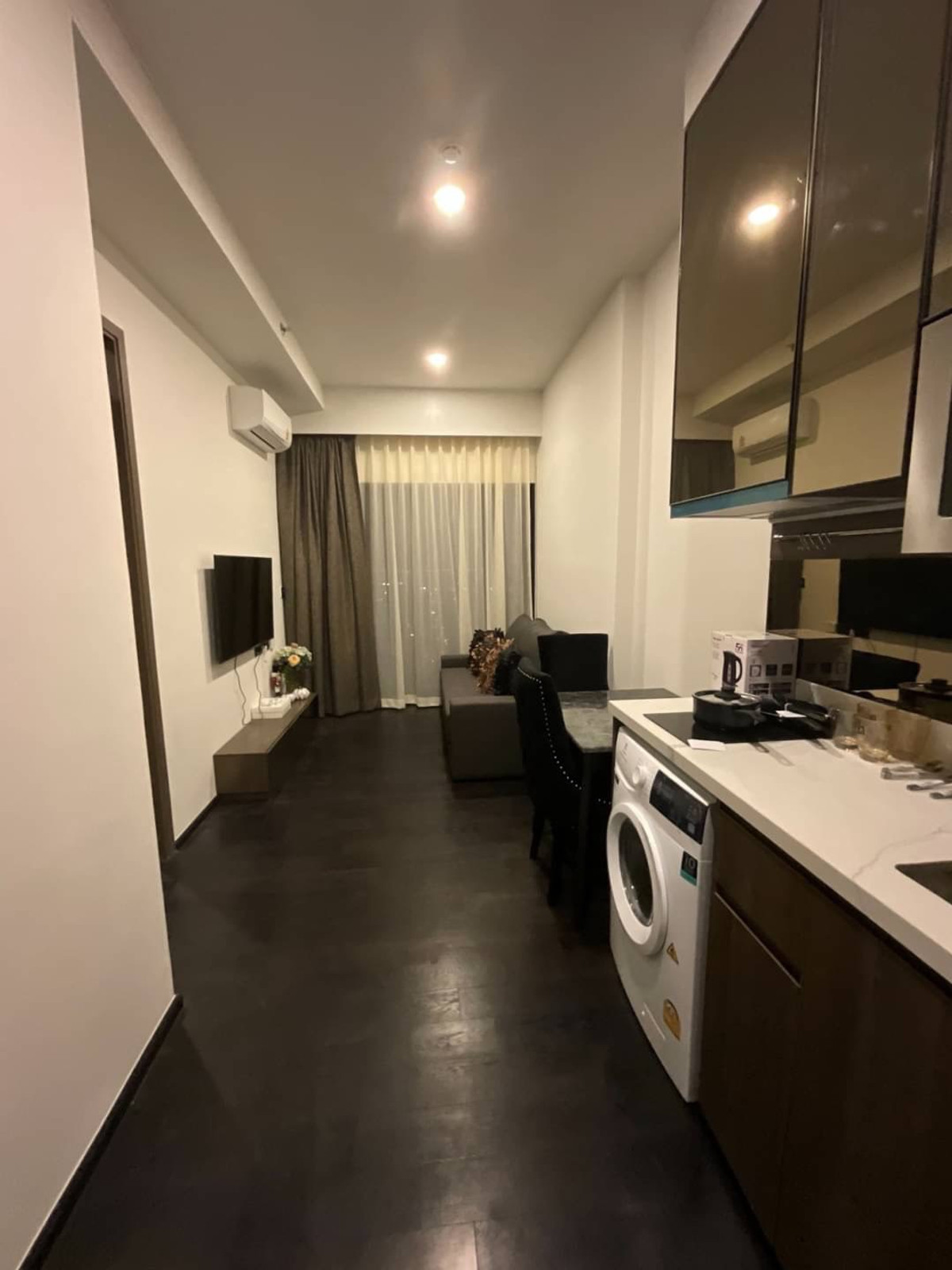 For RentCondoSukhumvit, Asoke, Thonglor : Condo for rent: Park Origin Thonglor – prime location in the middle of Sukhumvit.