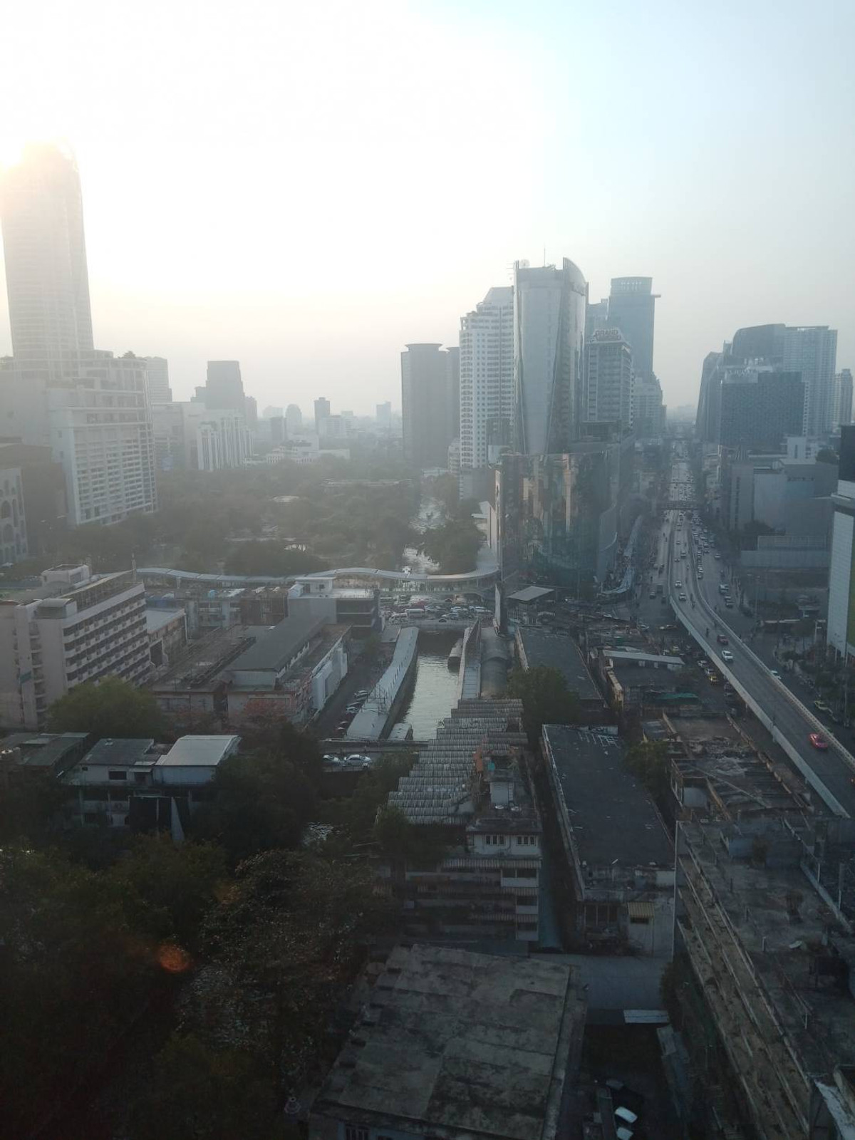 For SaleCondoWitthayu, Chidlom, Langsuan, Ploenchit : Manhattan Chidlom 58 sq.m. Eng 中 日 Please add LINE ID @806qphgn o8415o5483