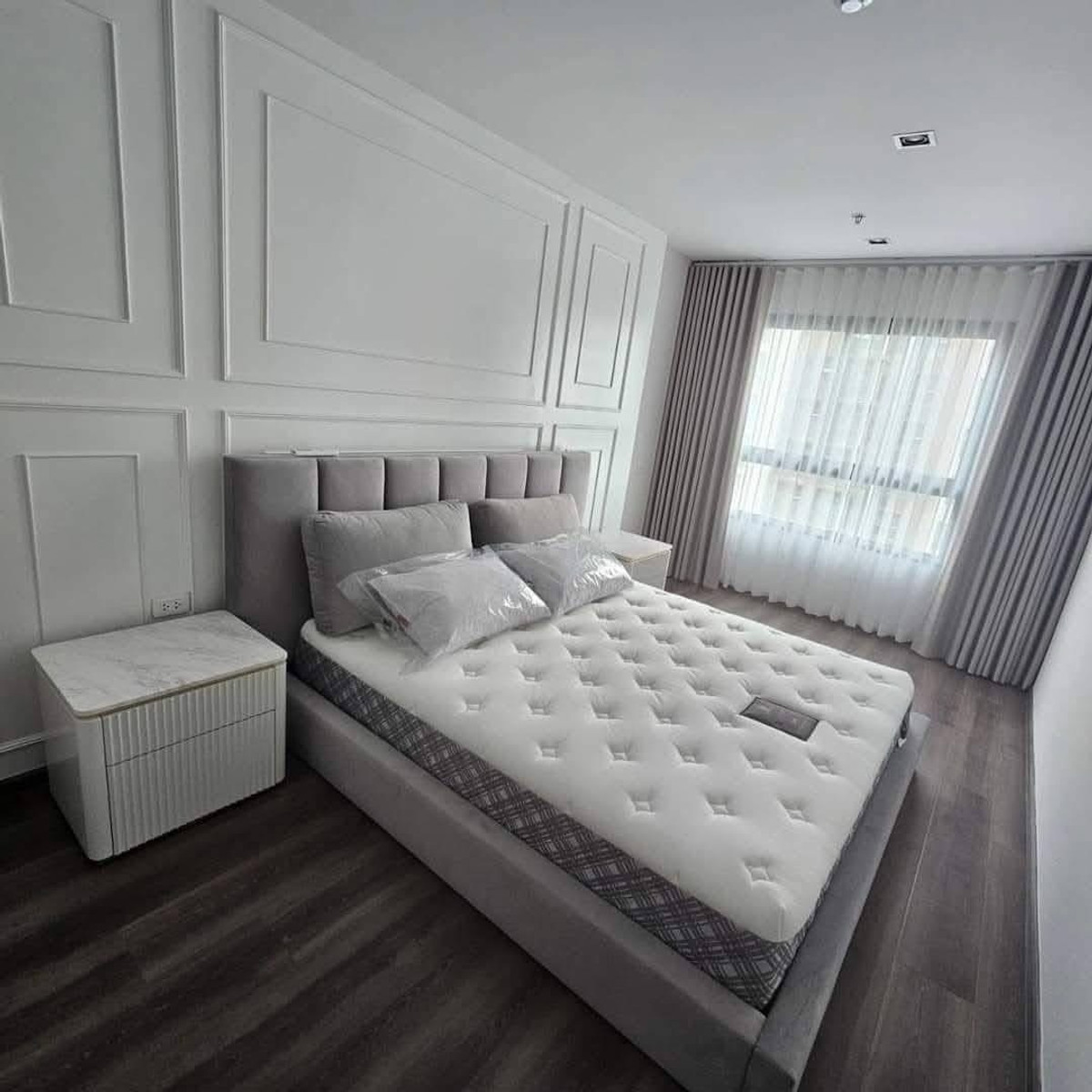 คอนโดพระราม 9 เพชรบุรีตัดใหม่ RCA : Sale/Rent • Ideo Asoke–Rama 9	•	Size: 90.57 sq.m.	•	Floor: 12th	•	2 Bedrooms, 2 Bathrooms