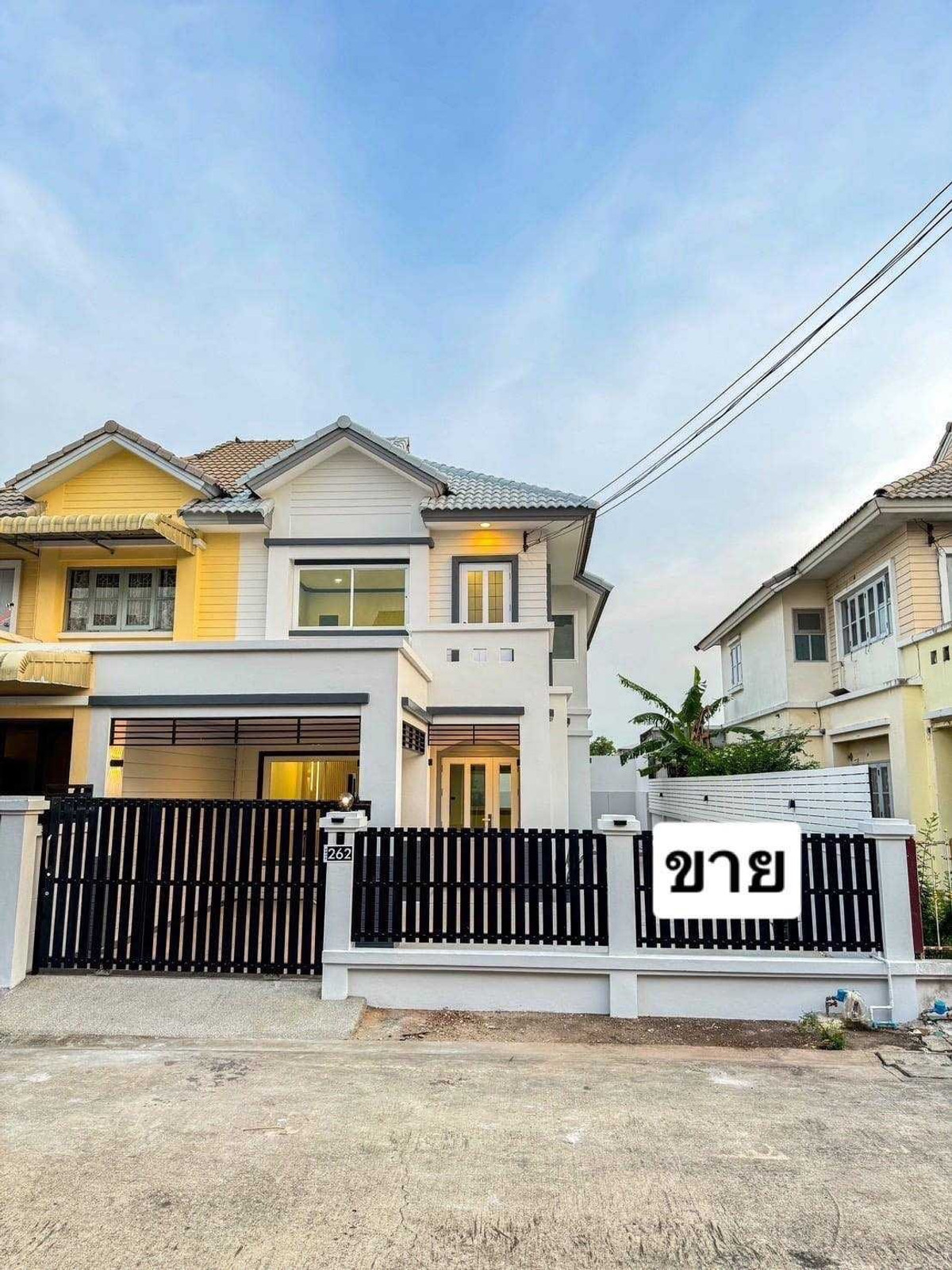 ขายบ้านบางแค เพชรเกษม : บ้านแฝด ทำเลทอง ติดถนนเพชรเกษม ใกล้รถไฟฟ้าเพียง 5 นาที