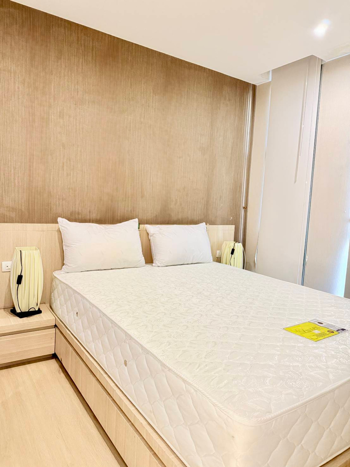 ให้เช่าคอนโดสีลม ศาลาแดง บางรัก : ให้เช่า Klass Silom ราคา 26,000 บาท [MKr251223]