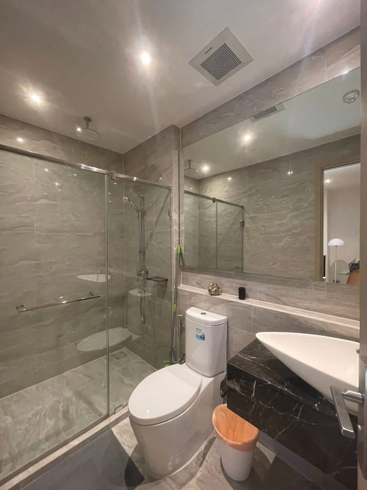 ให้เช่าคอนโดพระราม 9 เพชรบุรีตัดใหม่ RCA : ให้เช่า ✨ Ashton Asoke - Rama 9 ✨เฟอร์นิเจอร์ และ เครื่องใช้ไฟฟ้าครบ ใกล้ BTS อโศก