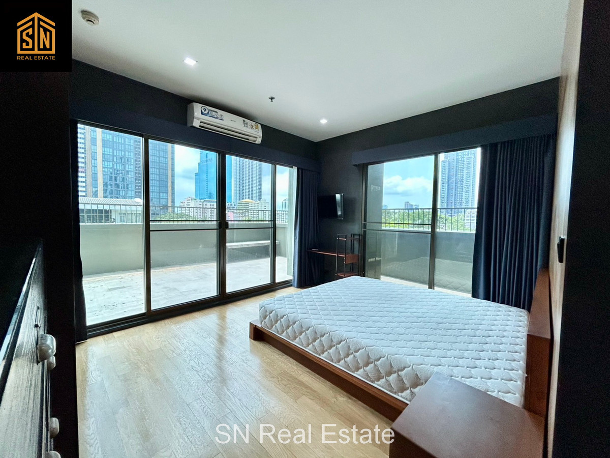 ขายคอนโดสุขุมวิท อโศก ทองหล่อ : คอนโด โนเบิลโซโล ห้องมุม ระเบียงตัว L กว้างมาก ทำเลทองหล่อ สุขุมวิท 55