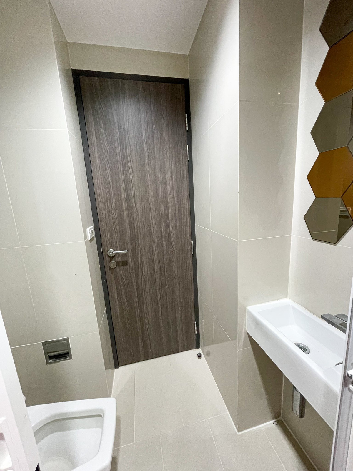 For SaleCondoSapankwai,Jatujak : Condo for sale Rhyhtm Phahon-Ari price 3,820,000 baht [JZs251215]