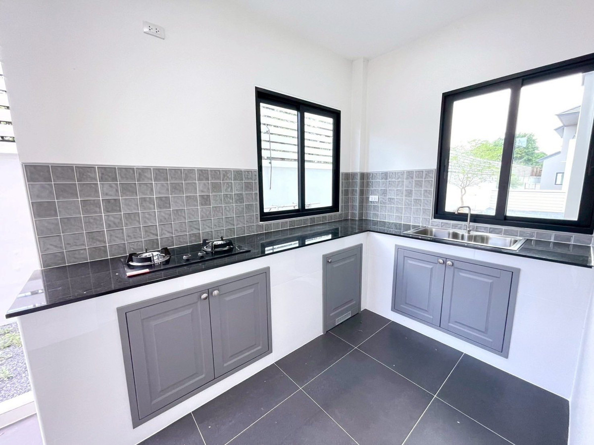 For SaleHouseMahachai Samut Sakhon : Nusasiri Rama 2 / 4 Bedrooms (For Sale), Nusasiri Rama II / 4 Bedrooms (FOR SALE) AOM018