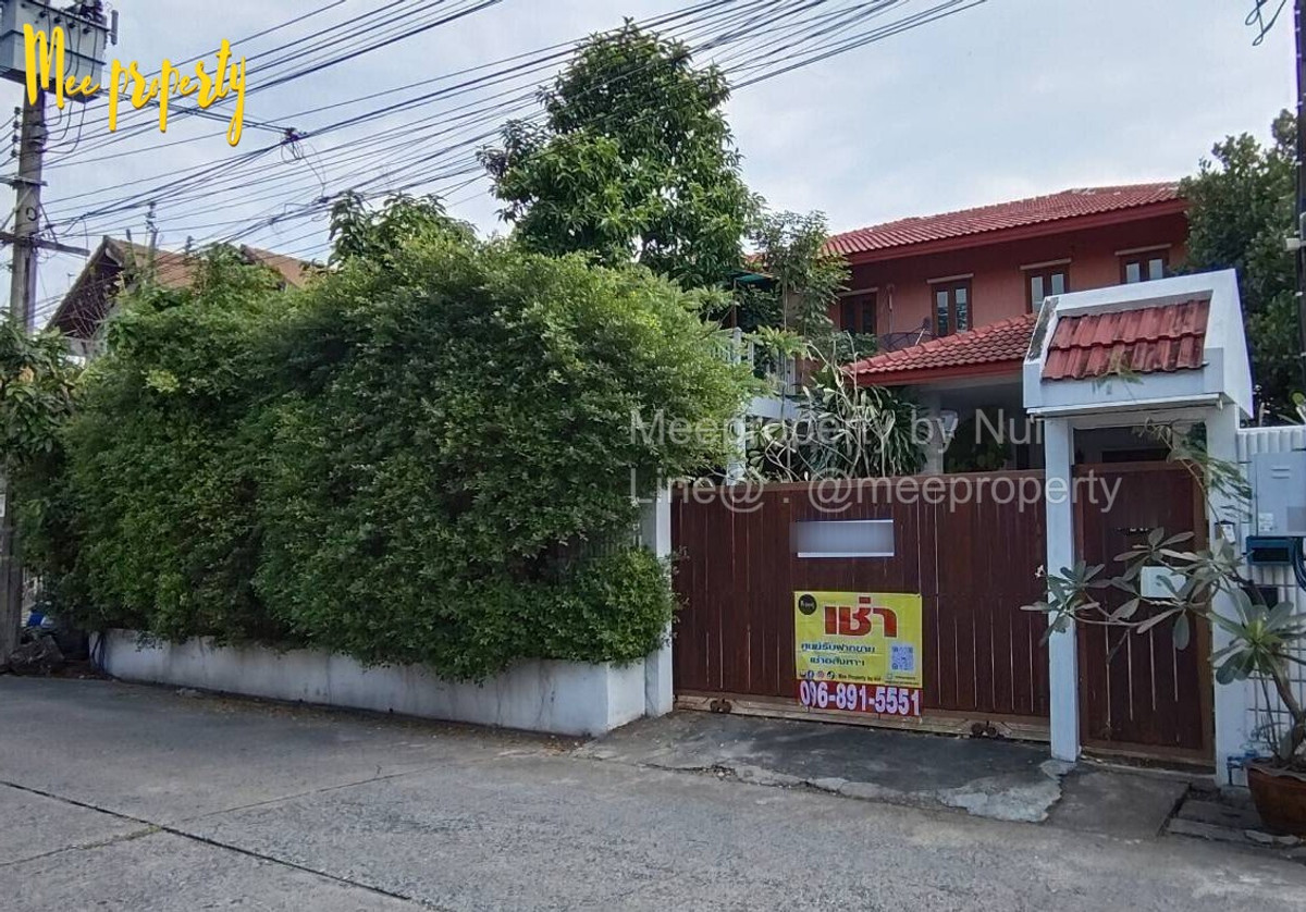For RentHouseBangna, Bearing, Lasalle : 💥 #2-storey detached house for rent For rent, prime location in the heart of Lasalle, near #Bangkok Patana International School, just 2 minutes!! (700 meters only) 💥ME-224