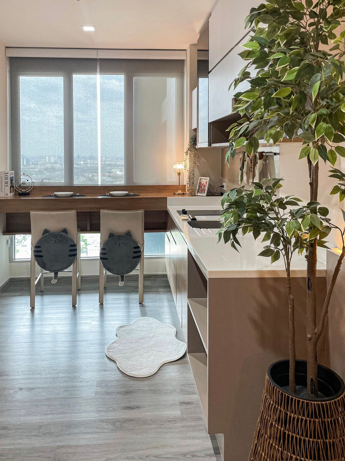 For SaleCondoSapankwai,Jatujak : Condo for sale Rhyhtm Phahon-Ari price 3,820,000 baht [JZs251215]