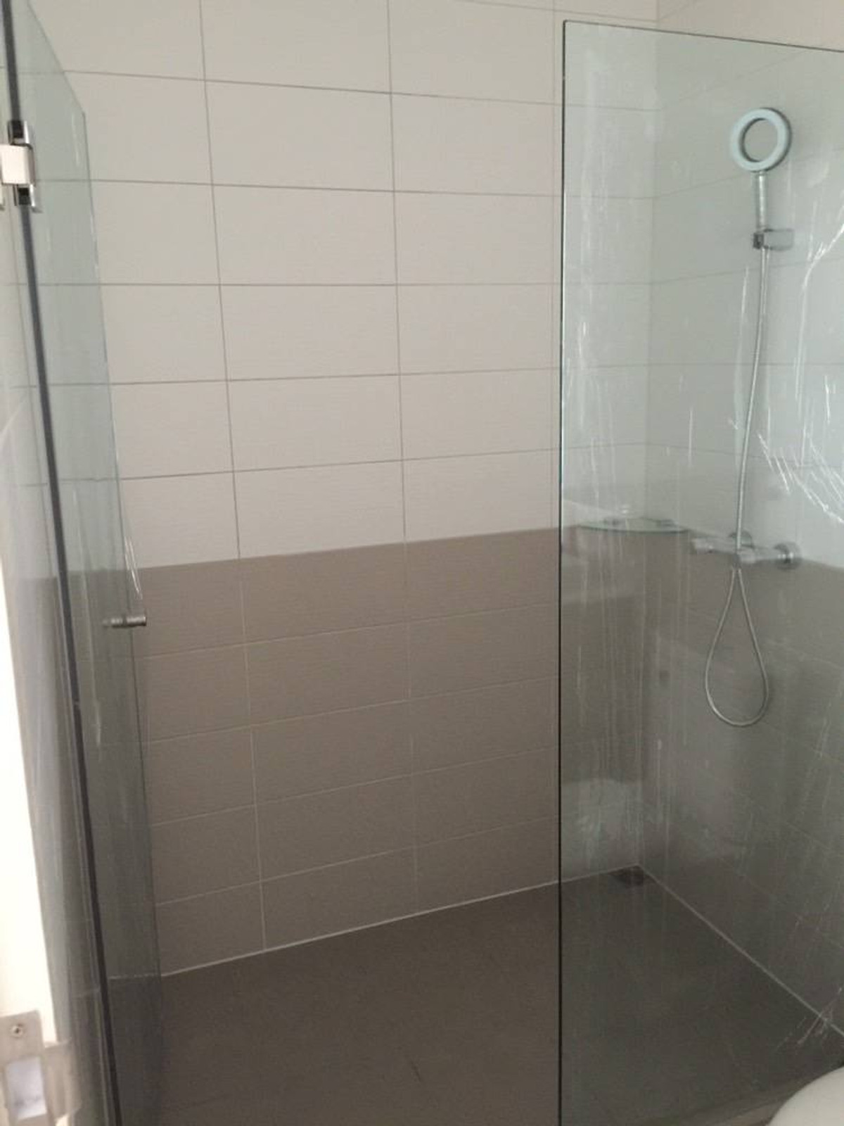 For RentCondoRatchathewi,Phayathai : Ideo Q Ratchathewi【𝐒𝐄𝐋𝐋 & 𝐑𝐄𝐍𝐓】🔥Warm-toned room with a stylish design and a balcony offering city views🔥 Contact Line ID: @hacondo