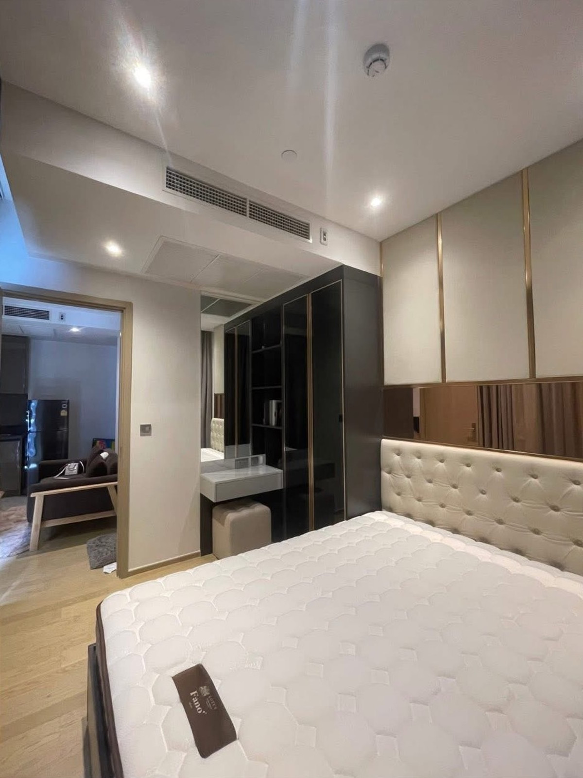 ให้เช่าคอนโดพระราม 9 เพชรบุรีตัดใหม่ RCA : ให้เช่า ✨ Ashton Asoke - Rama 9 ✨เฟอร์นิเจอร์ และ เครื่องใช้ไฟฟ้าครบ ใกล้ BTS อโศก