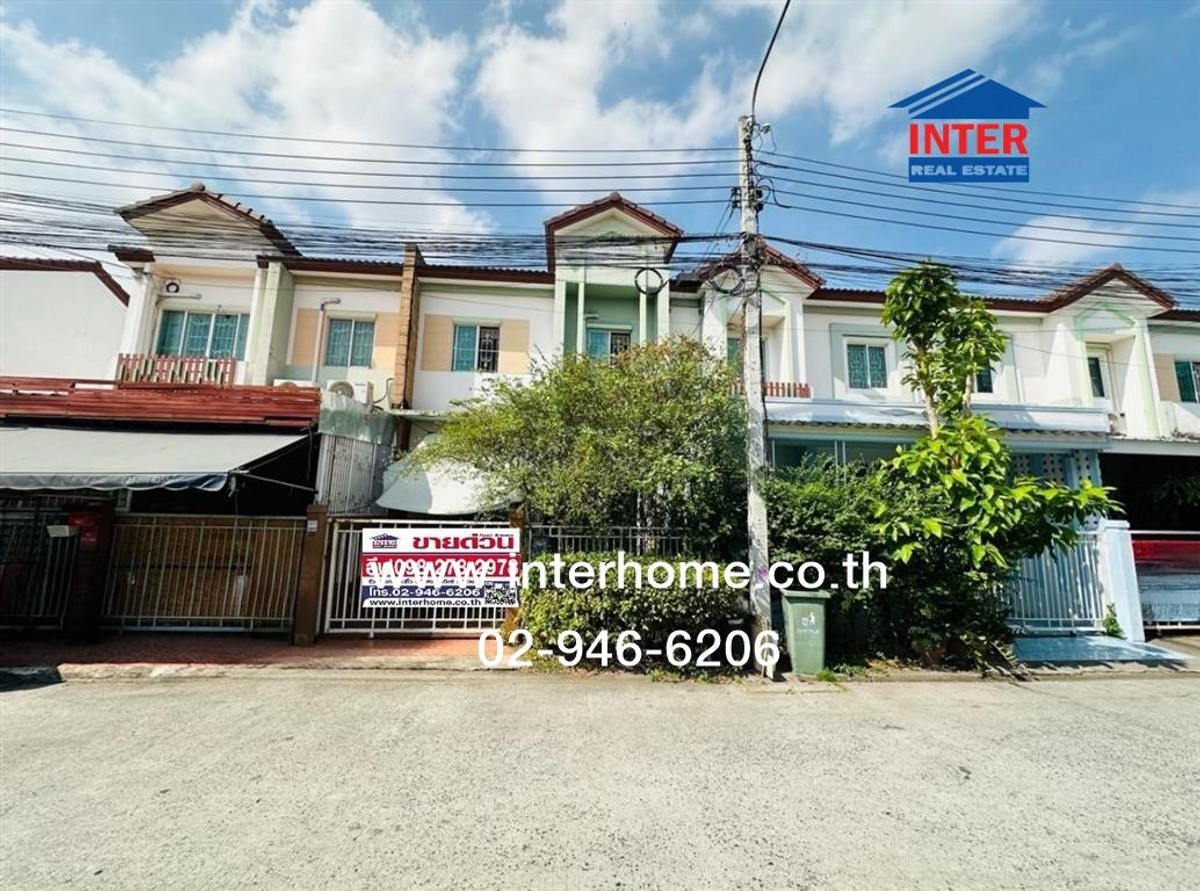 ขายทาวน์โฮมนวมินทร์ รามอินทรา : ทาวน์เฮ้าส์ 2 ชั้น 23.7 ตร.ว. หมู่บ้านไลโอพหลโยธิน-วัชรพล ซอยพหลโยธิน54/1 แยก 4 (ซอยวัดเกาะ) ถนนพหลโยธิน ถนนเพิ่มสิน เขตสายไหม กรุงเทพมหานคร