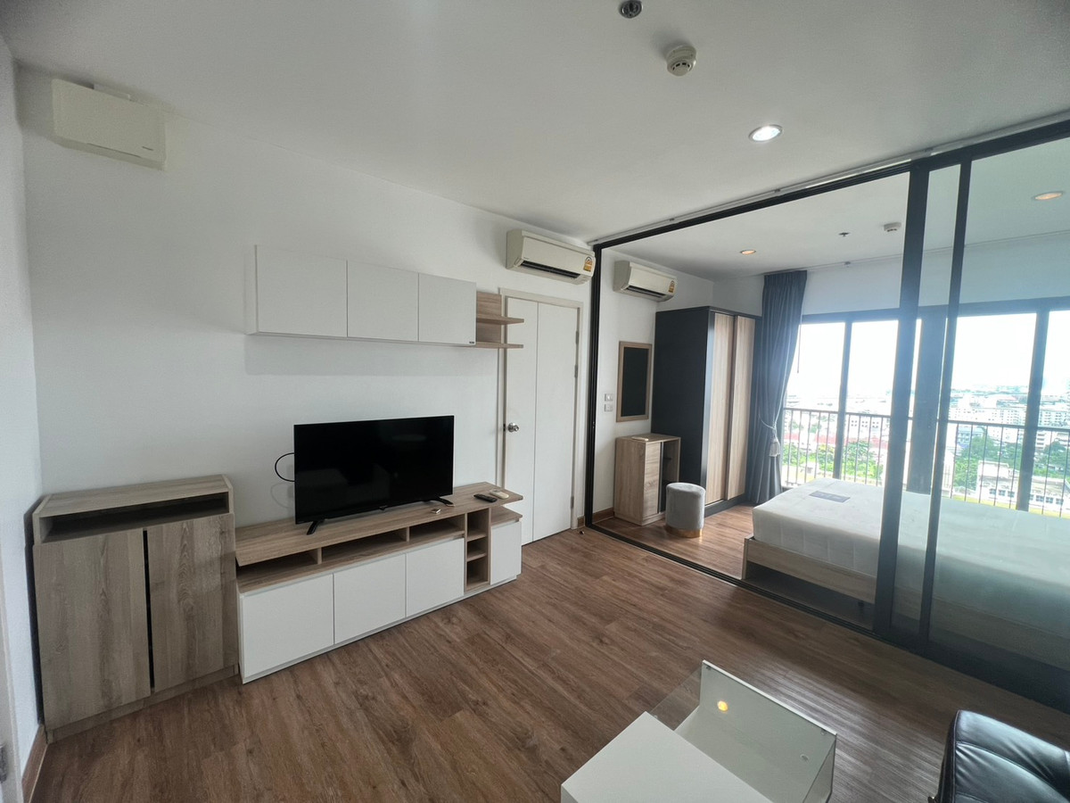 ให้เช่าคอนโดปิ่นเกล้า จรัญสนิทวงศ์ : ให้เช่า คอนโด เดอะทรีริโอ บางอ้อ สเตชั่น ส่วนกลางใหญ่ดีมาก ติด MRT บางอ้อ 