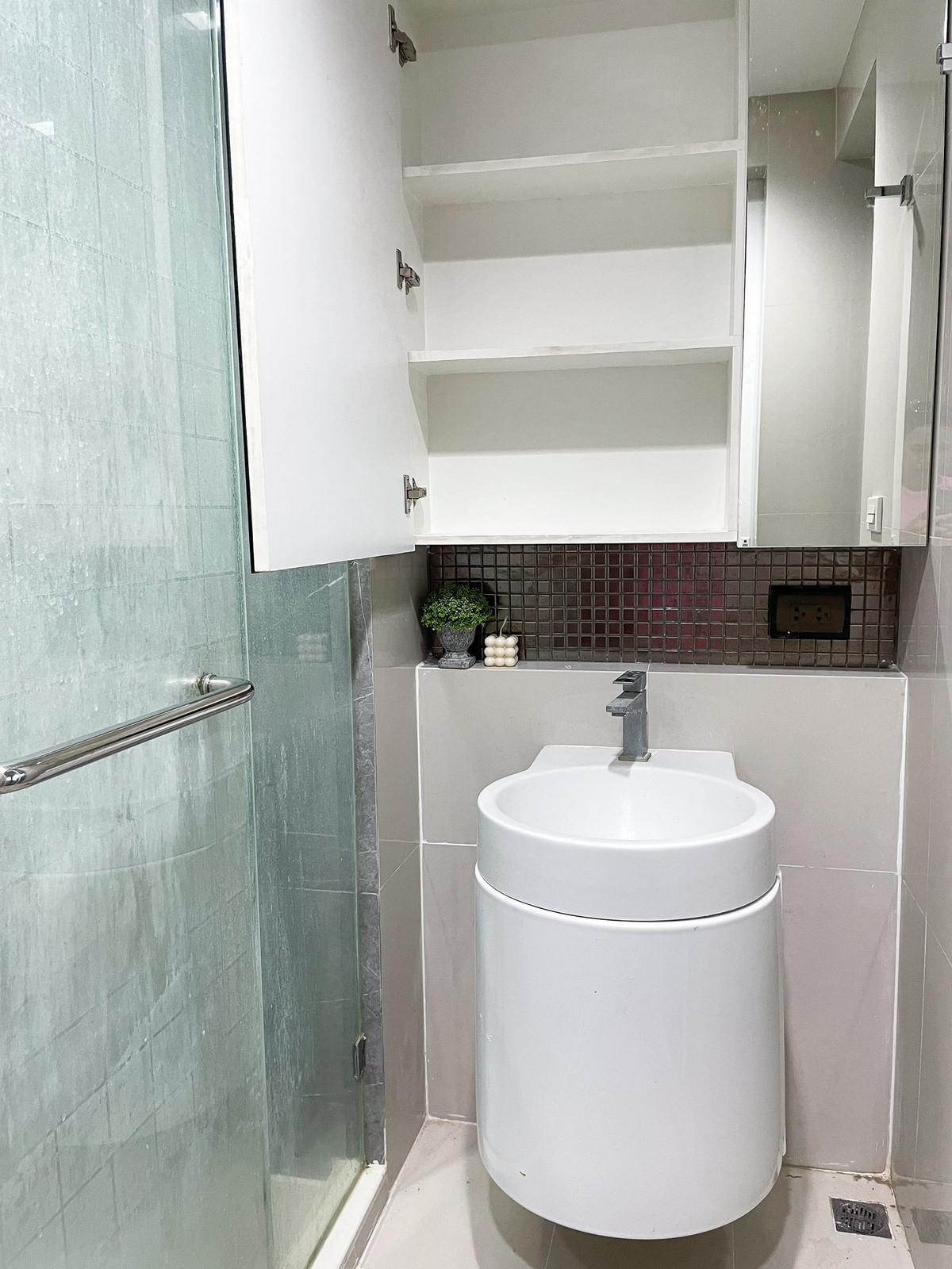 For SaleCondoSapankwai,Jatujak : Condo for sale Rhyhtm Phahon-Ari price 3,820,000 baht [JZs251215]