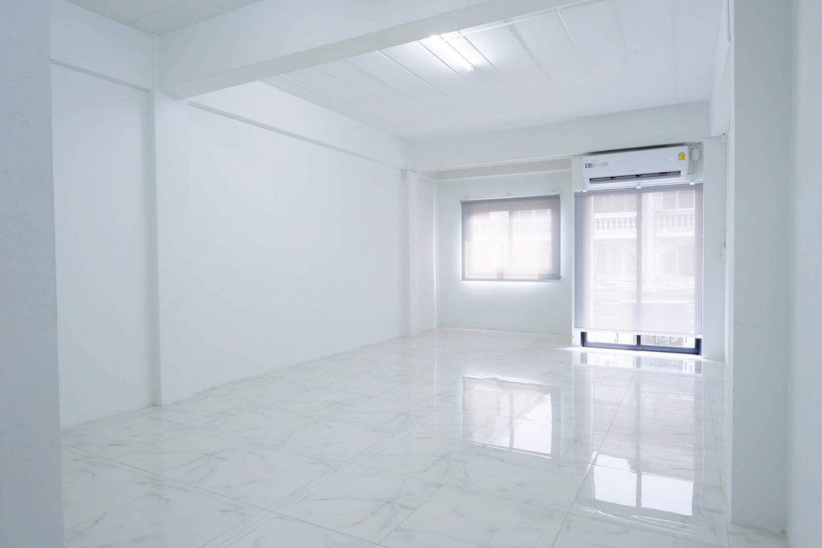 ขายอาคารพาณิชย์นนทบุรี บางใหญ่ บางบัวทอง : 🔥 ออฟฟิศ สำนักงาน 🔥 อาคารพาณิชย์ ตลาดบางใหญ่ / 4 ชั้น (ขาย), Commercial Building Bangyai Market / 4 Storey (FOR SALE) AOM014