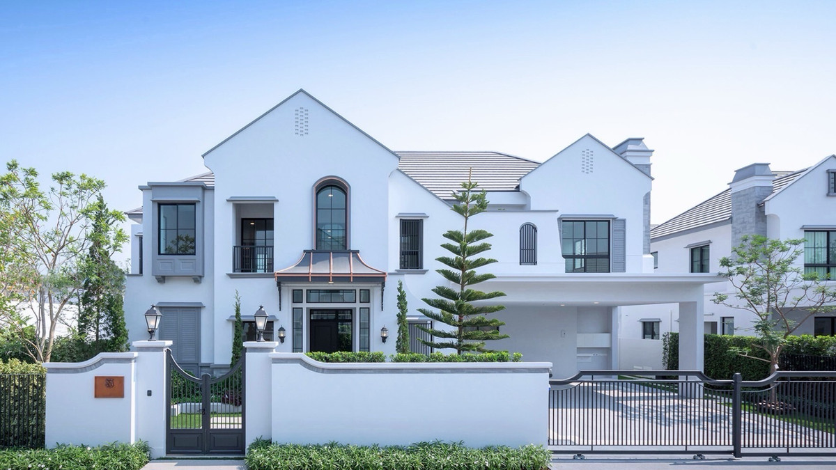 ขายบ้านพัฒนาการ ศรีนครินทร์ : หลุดจอง‼️ Le Comte‼️378 Sqm. หลังเดียวเท่านั้น ทิศใต้