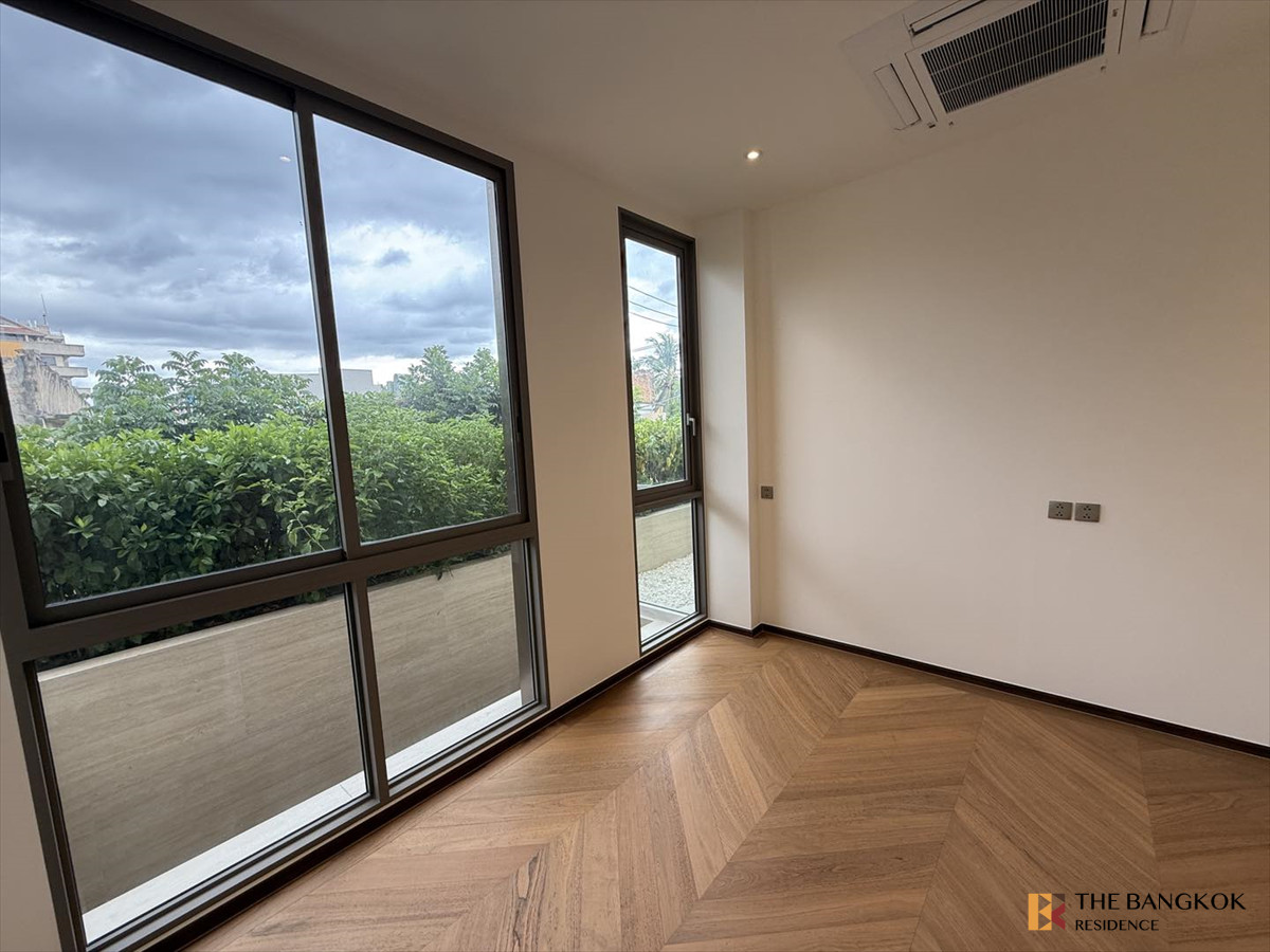 ขายบ้านสาทร นราธิวาส : 💎Rare House บ้านสุดหรู ระดับ Super Luxury 💎 สไตล์ Modern พร้อมสระว่ายส่วนตัว  - 🏡 Baan Chan Chan Road