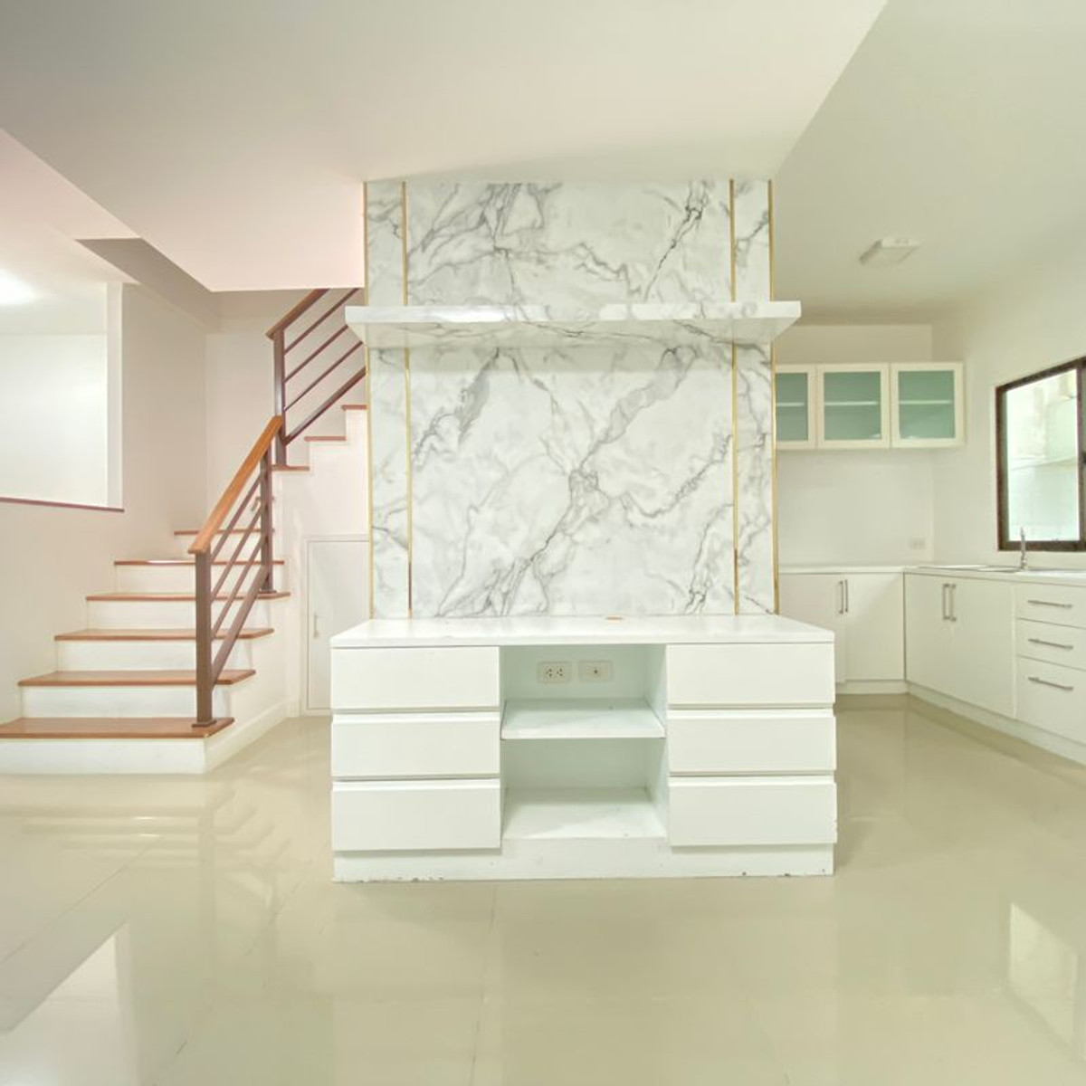 ให้เช่าทาวน์โฮมพัฒนาการ ศรีนครินทร์ : ขาย/ให้เช่า ทาวเฮ้าส์ 2 ชั้นในหมู่บ้านพฤกษาวิลล์ 73 ซอยพัฒนาการ 38,44