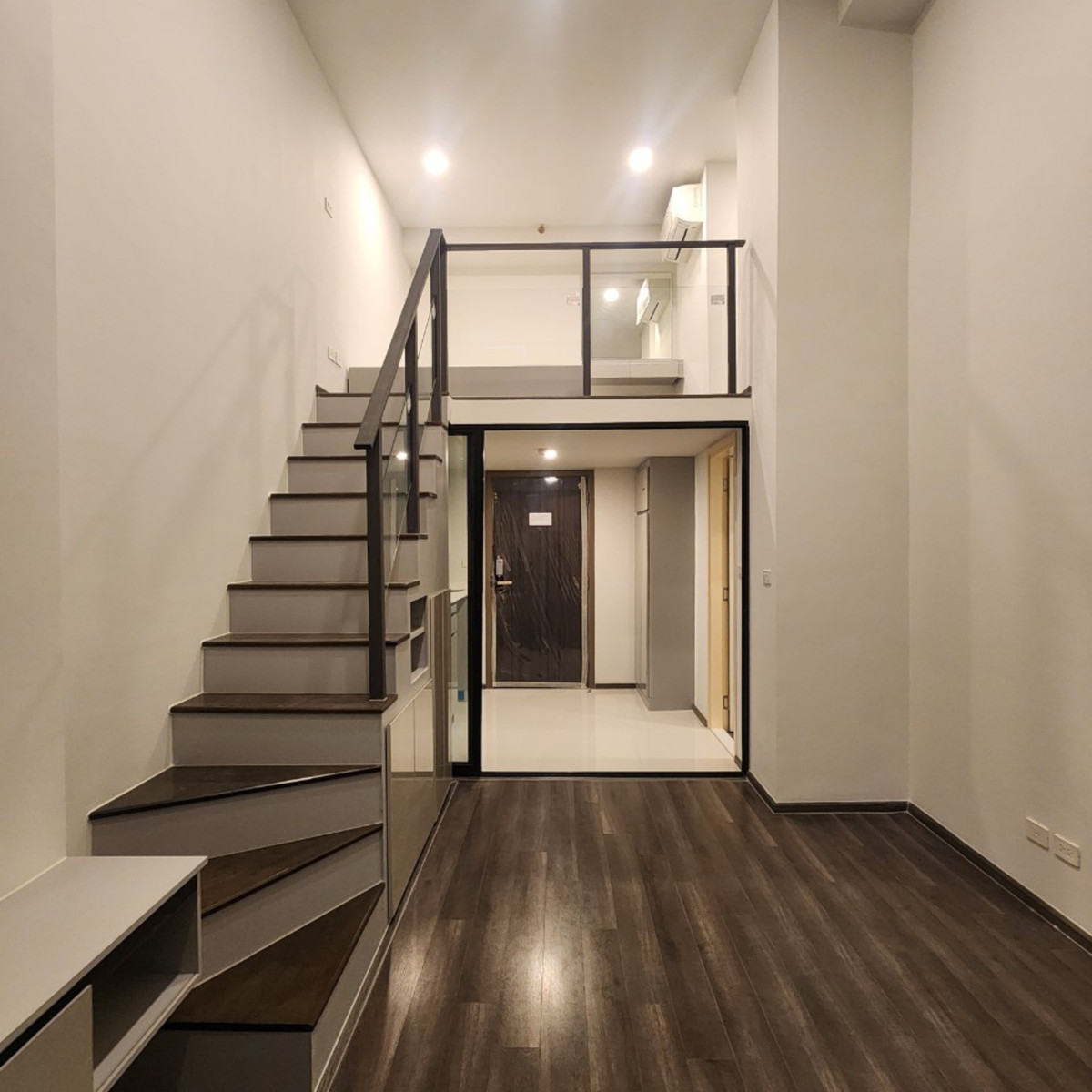 ขายคอนโดพระราม 9 เพชรบุรีตัดใหม่ RCA : โปรจึ้ง โปรเด็ด!!!! KNIGHTSBRIDGE SPACE RAMA 9