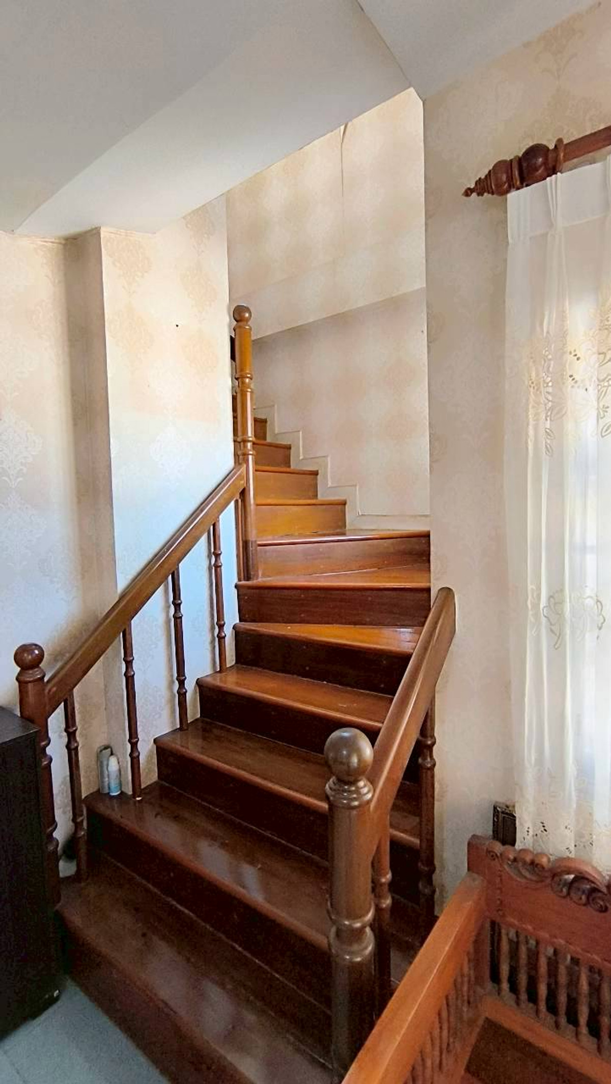 For SaleHousePhutthamonthon, Salaya : Baan Sri Supalai Single house for sale, 129.2 square meters, near Mahidol University, Salaya, Phutthamonthon, Salaya-Bang Len Road. Sri Supalai Village, Ban Mai Subdistrict, Bang Yai District, Nonthaburi, on the boundary between Nonthaburi and Nakhon Path