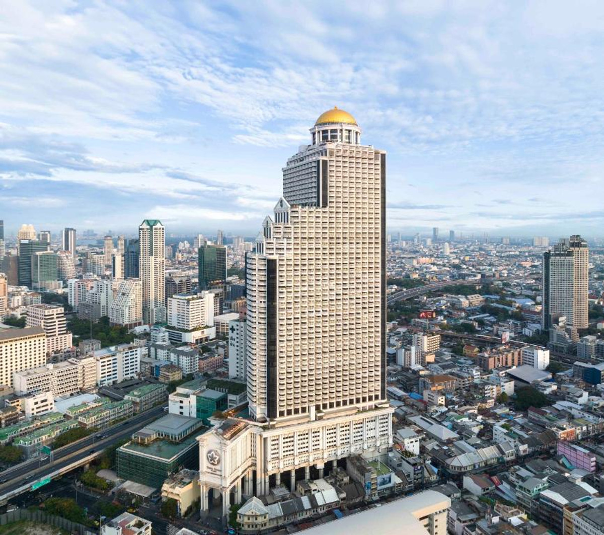 ขายคอนโดสีลม ศาลาแดง บางรัก : ✨ For Sale:  Condo State Tower✨ ห้องกว้าง ราคาจับต้องได้ ใจกลางสาทร