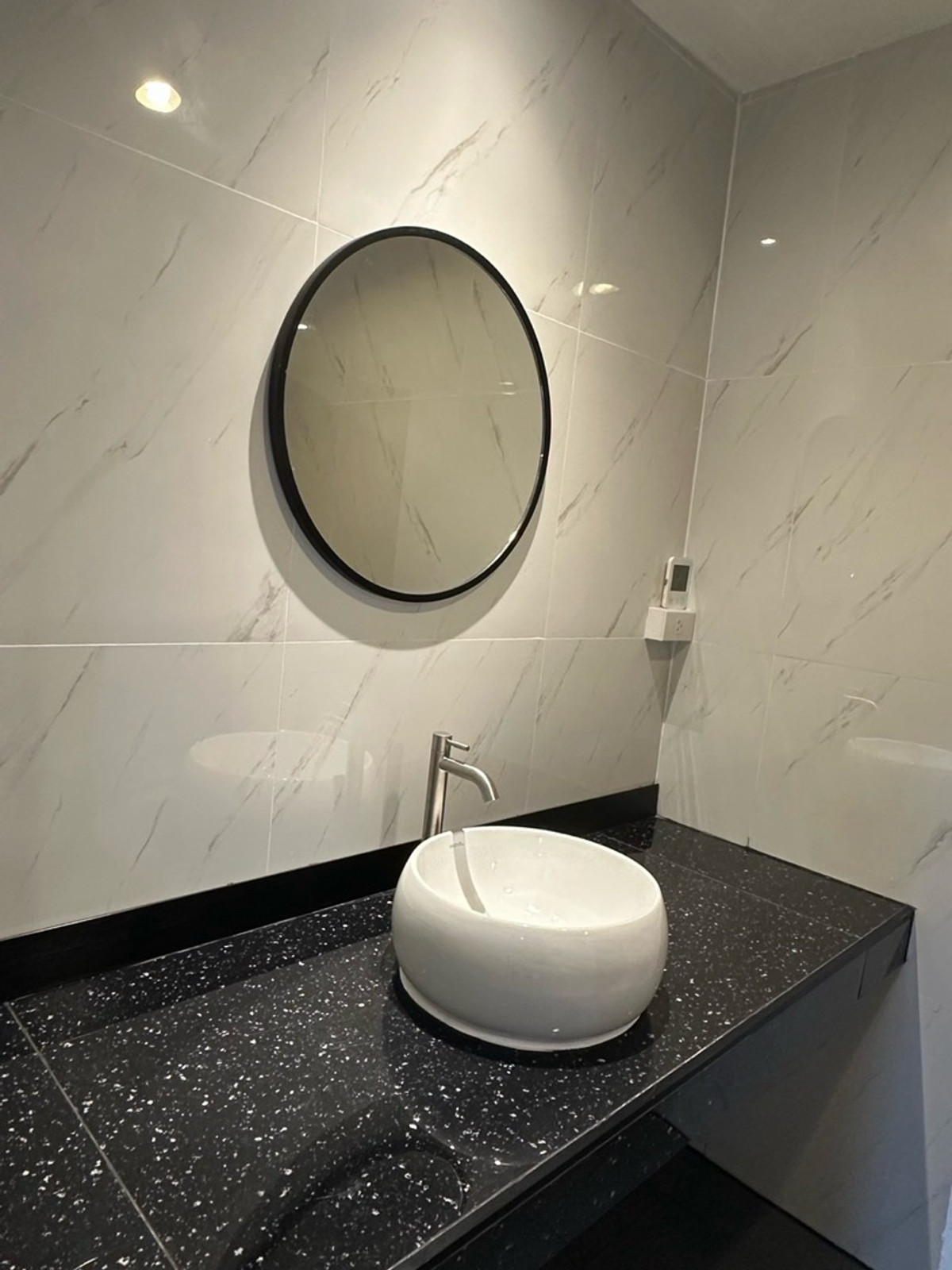 For RentTownhomeSukhumvit, Asoke, Thonglor : 📌Townhome for rent, Ekkamai location, near international schools.