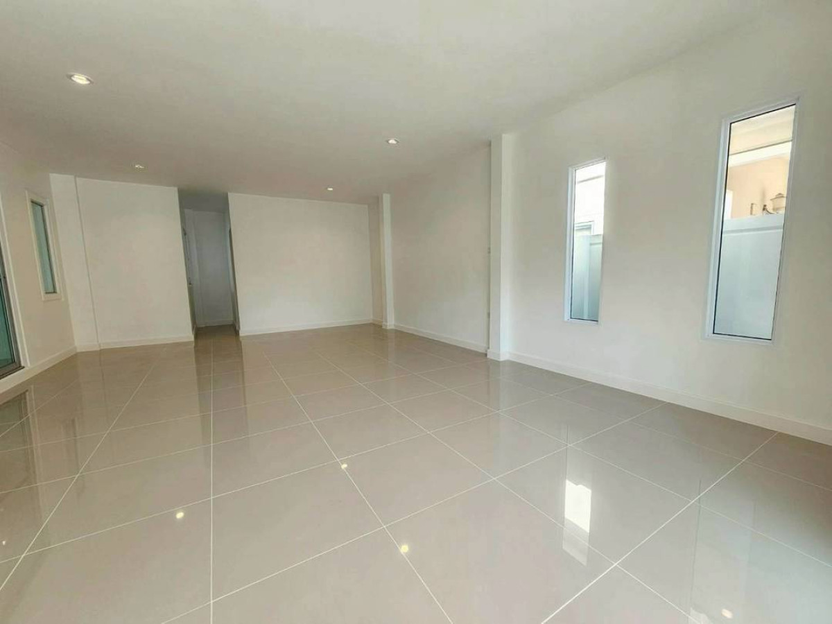 For SaleHouseNonthaburi, Bang Yai, Bangbuathong : For Sale House , Pruklada Wongwaen - Rattanathibet , newly renovated , MRT-Talad Bang Yai , Bang Mae Nang , Bang Yai , Nonthaburi , CX-142966