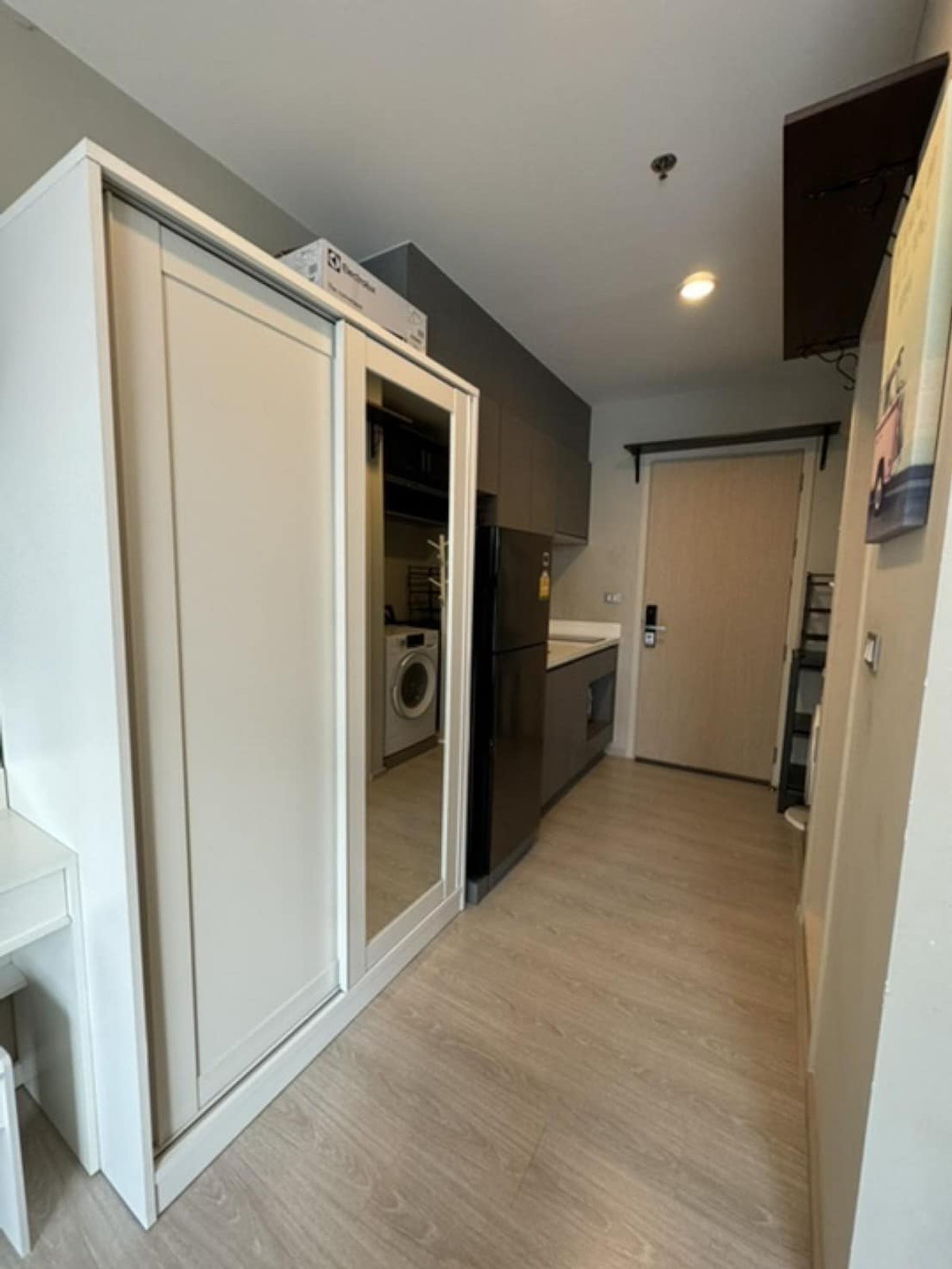 ขายคอนโดพระราม 9 เพชรบุรีตัดใหม่ RCA : 🔥 ขาย 🔥 ริธึ่ม อโศก 2 - Rhythm Asoke 2 / ห้องสตูดิโอ ZC086