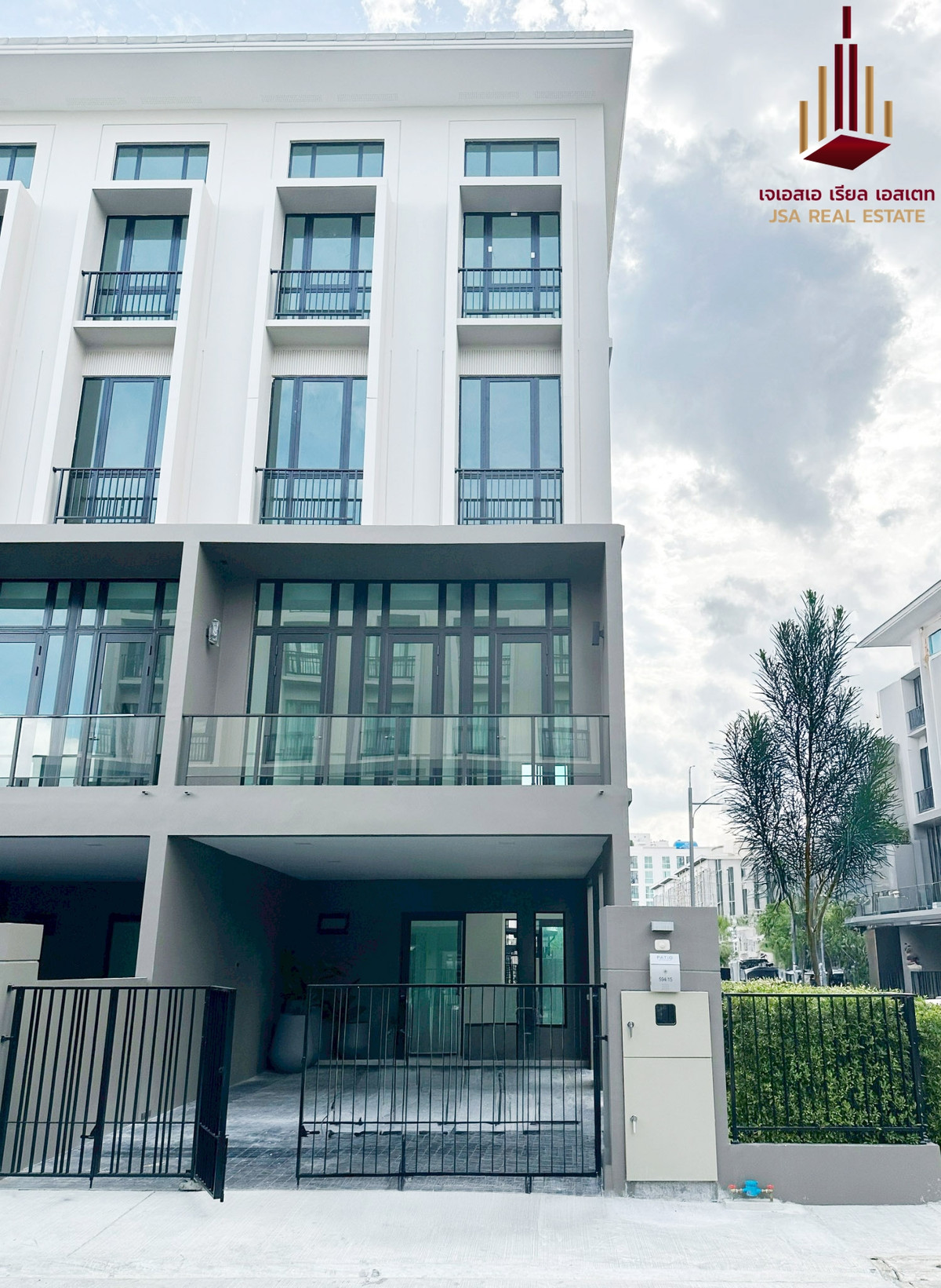 ให้เช่าทาวน์โฮมเกษตรศาสตร์ รัชโยธิน : ✨ For Rent : PATIO Ratchayothin ✨  💰 Only 100,000 thb/month