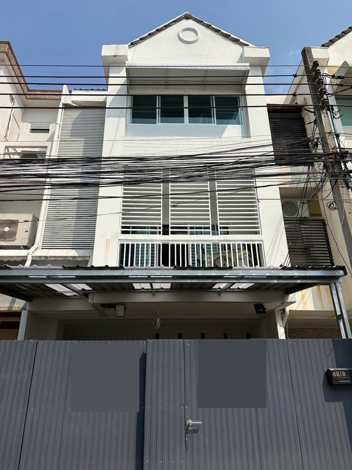 For RentTownhomeSukhumvit, Asoke, Thonglor : 📌Townhome for rent, Ekkamai location, near international schools.