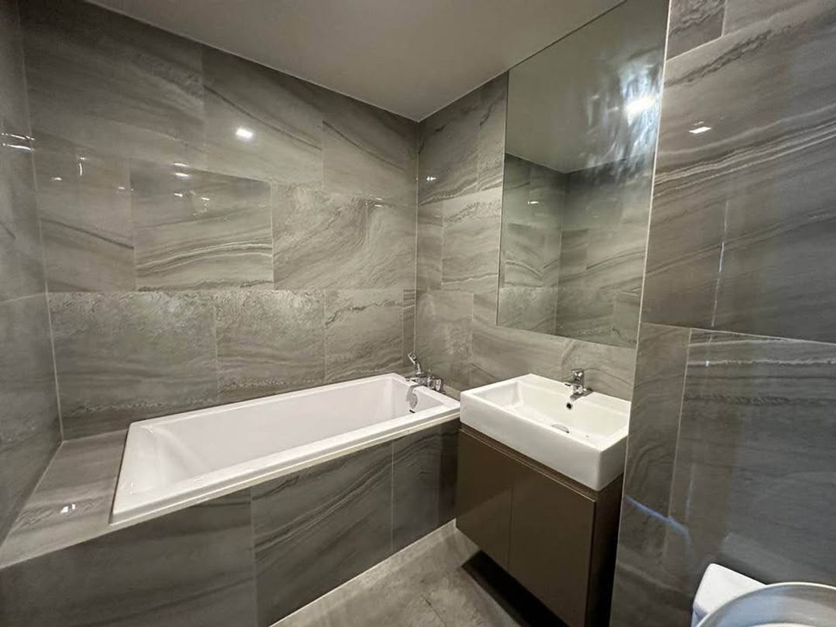 For RentCondoSukhumvit, Asoke, Thonglor : For rent!! Special price condo: Ideo Q Sukhumvit 36: near BTS Thonglor