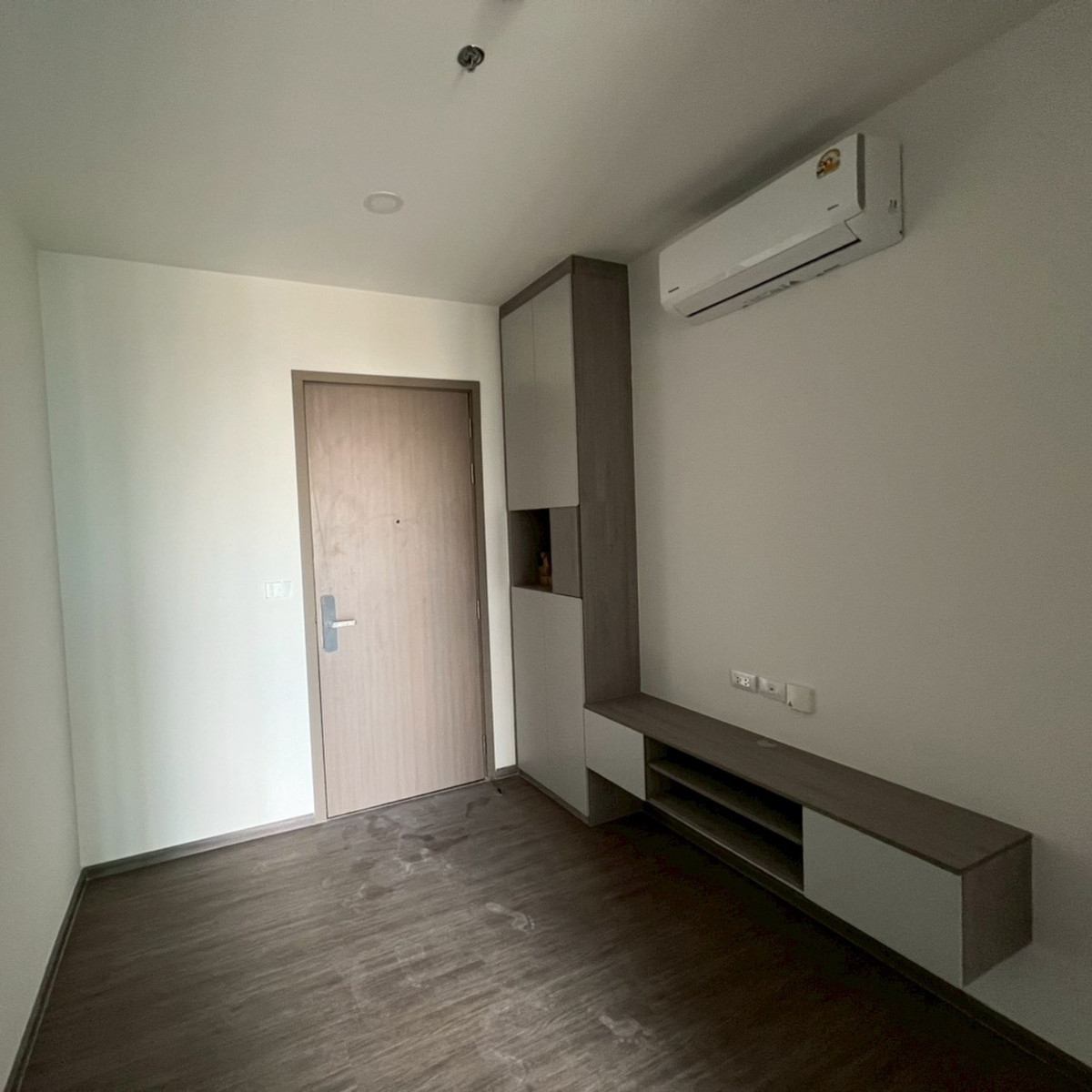 ขายคอนโดพัทยา บางแสน ชลบุรี สัตหีบ : 🔥คอนโดใกล้ ม.บูรพา ออริจิ้น เพลย์ บางแสน 2.4M / 28ตร.ม.🔥